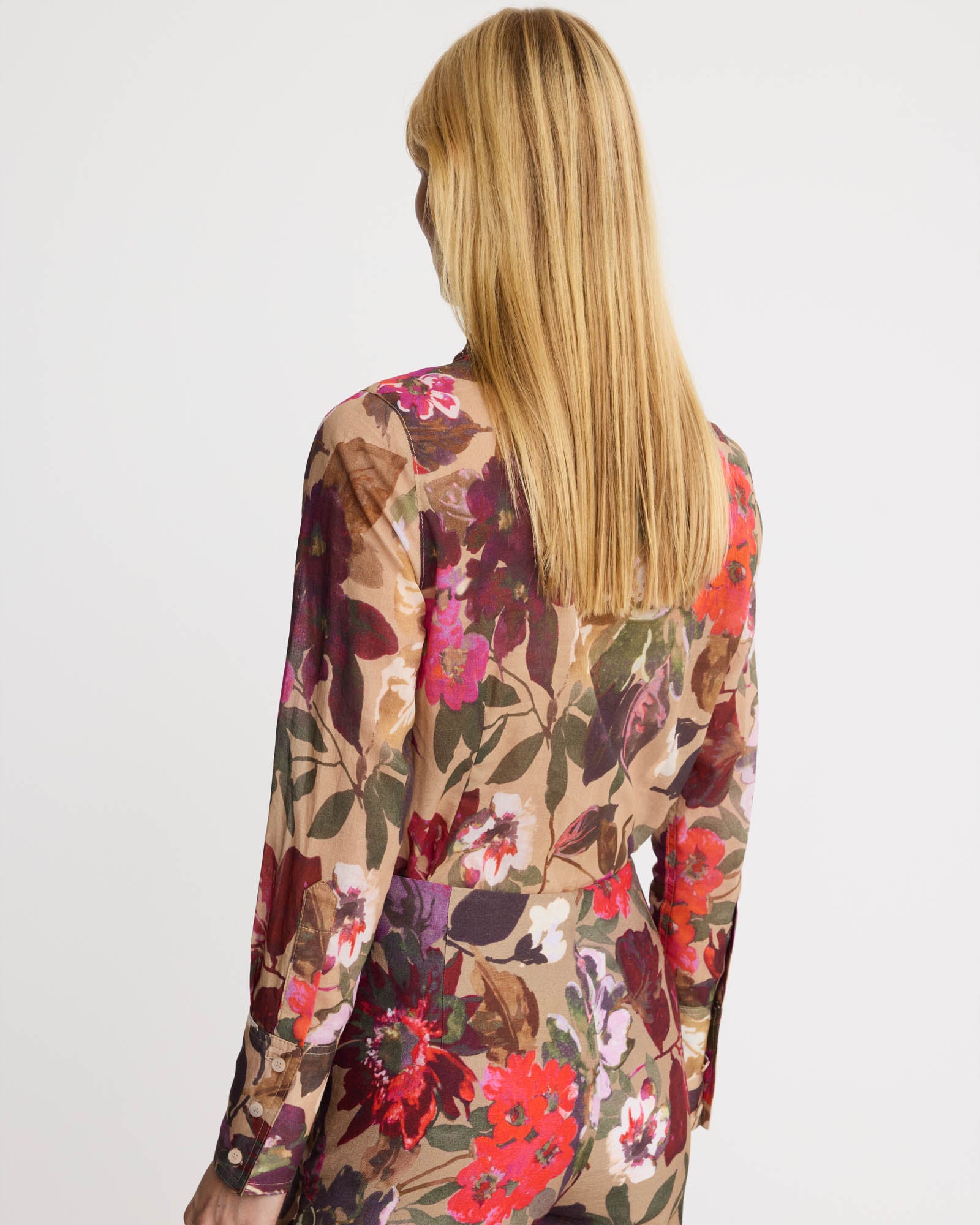 Point Collar Shirt