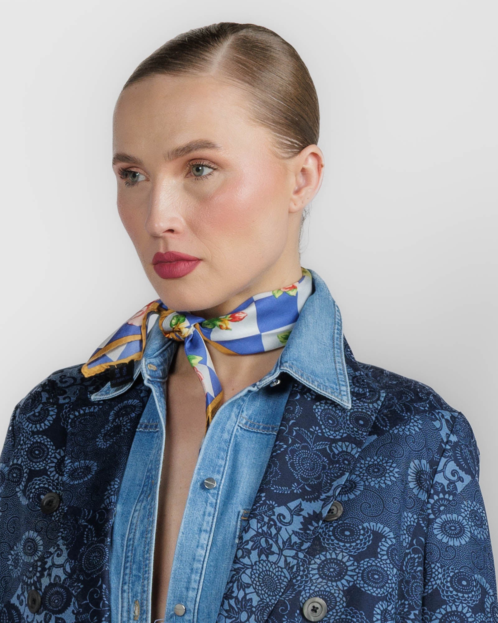 Pochette Scarf