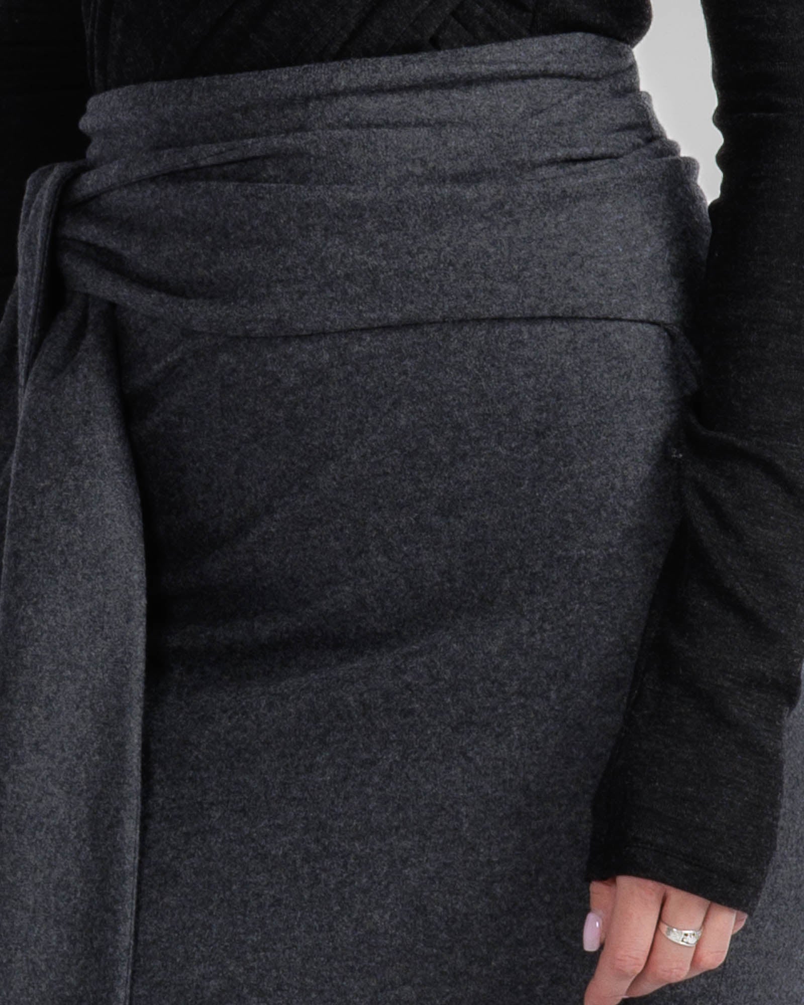 Gentle Twist Skirt