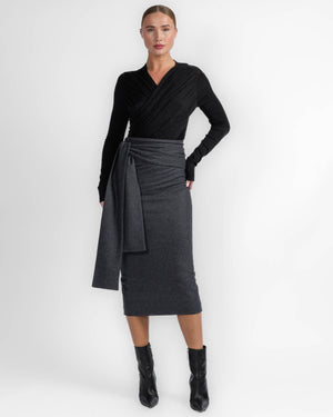 Gentle Twist Skirt
