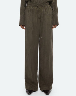 Fluid Pull-On Pant