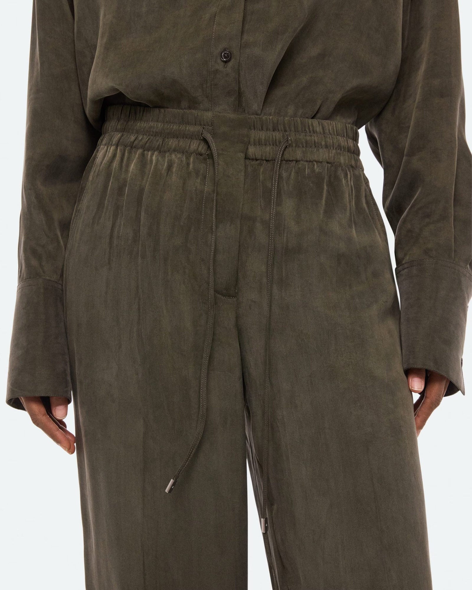 Fluid Pull-On Pant