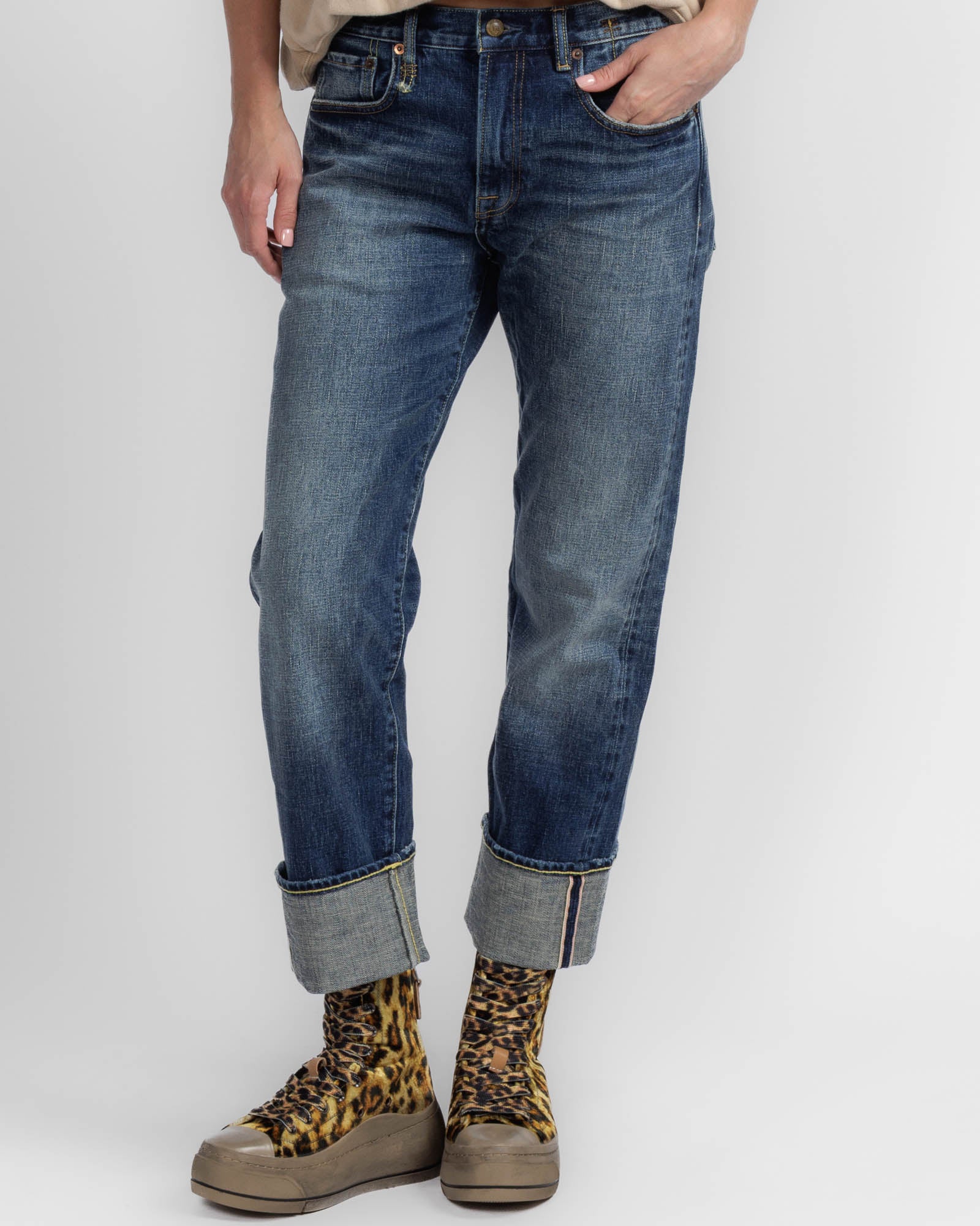 Cuffed Boyfriend Jean