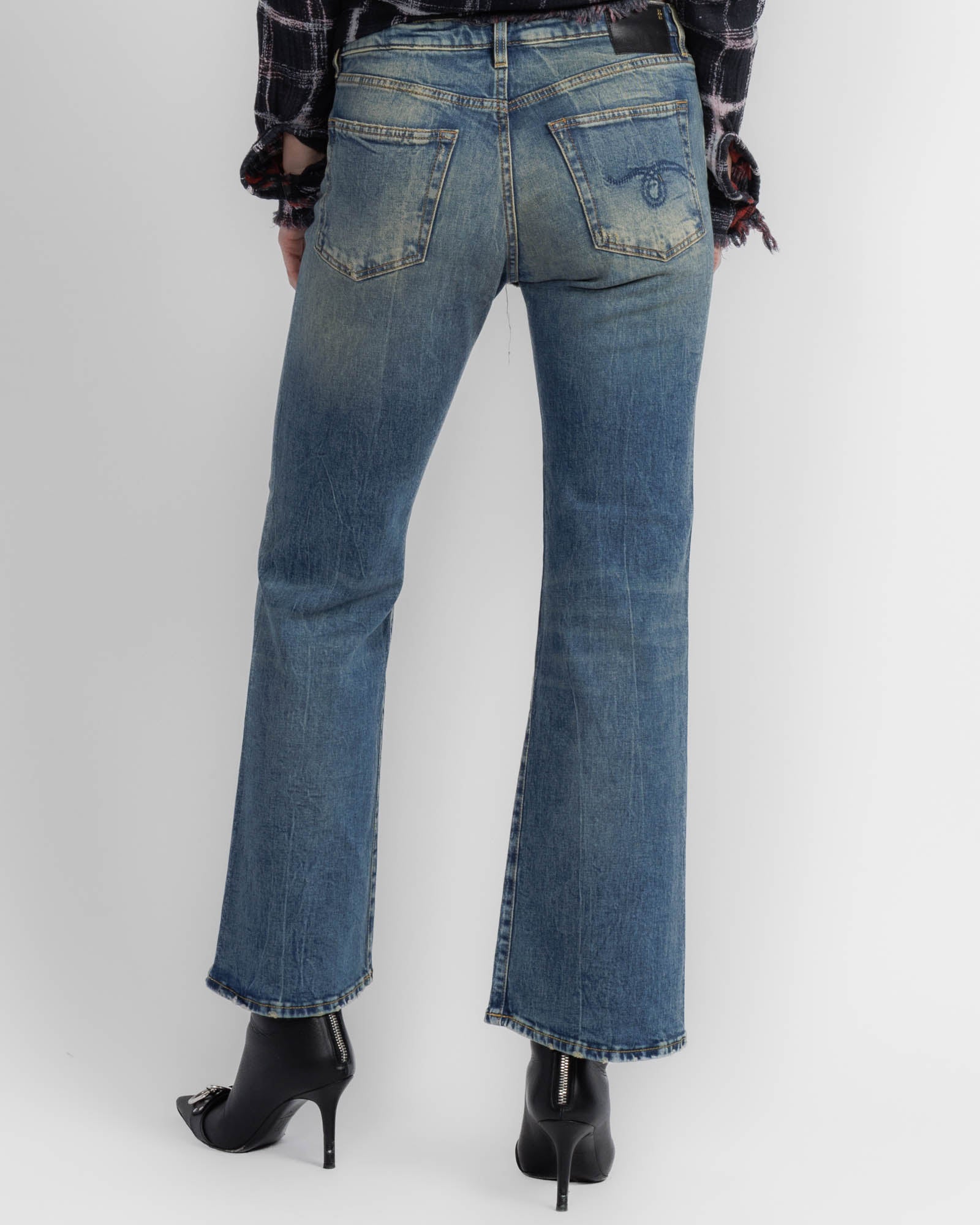 Joan Cropped Flare Jean