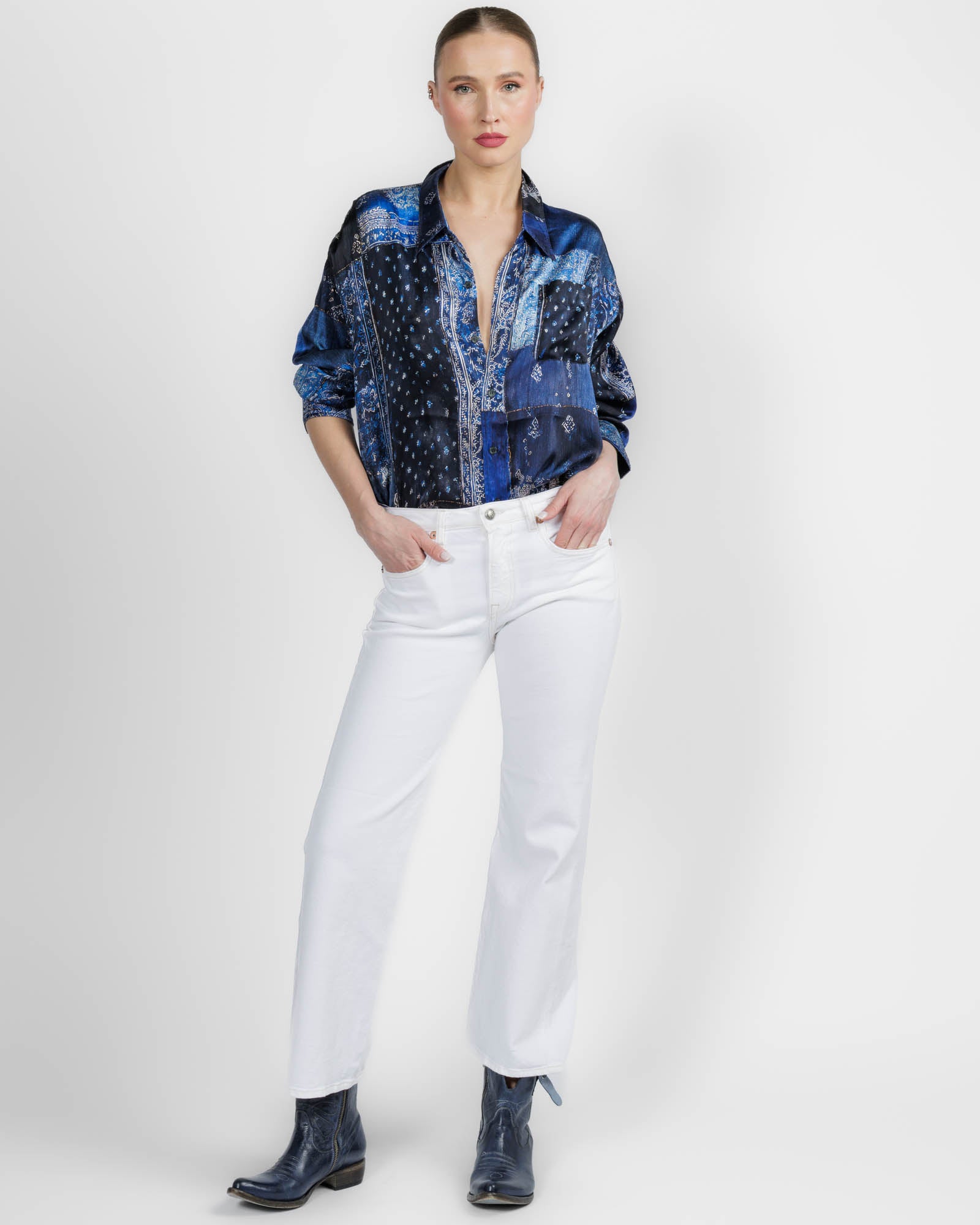 Joan Cropped Flare Jean