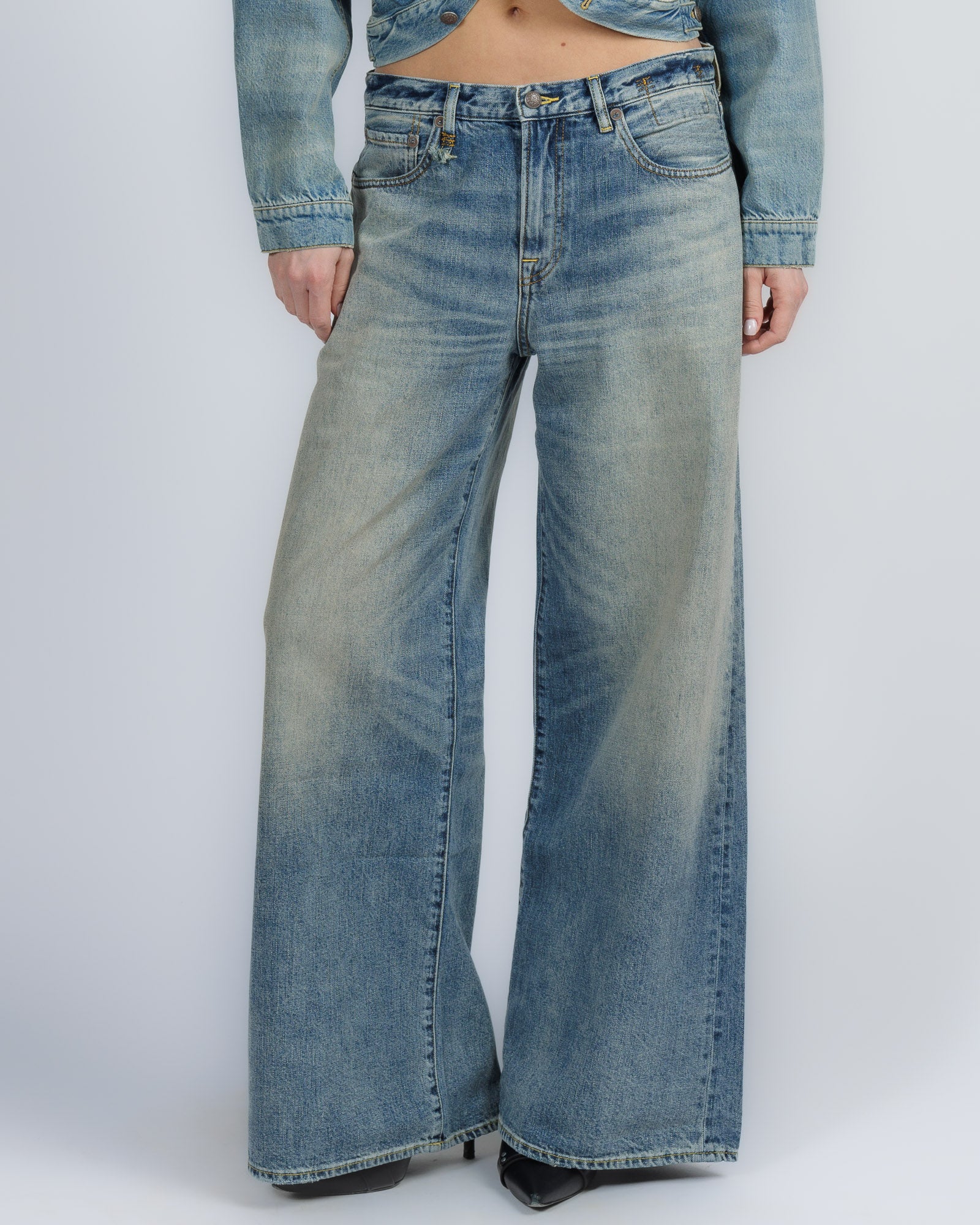 Darcy Flare Jean