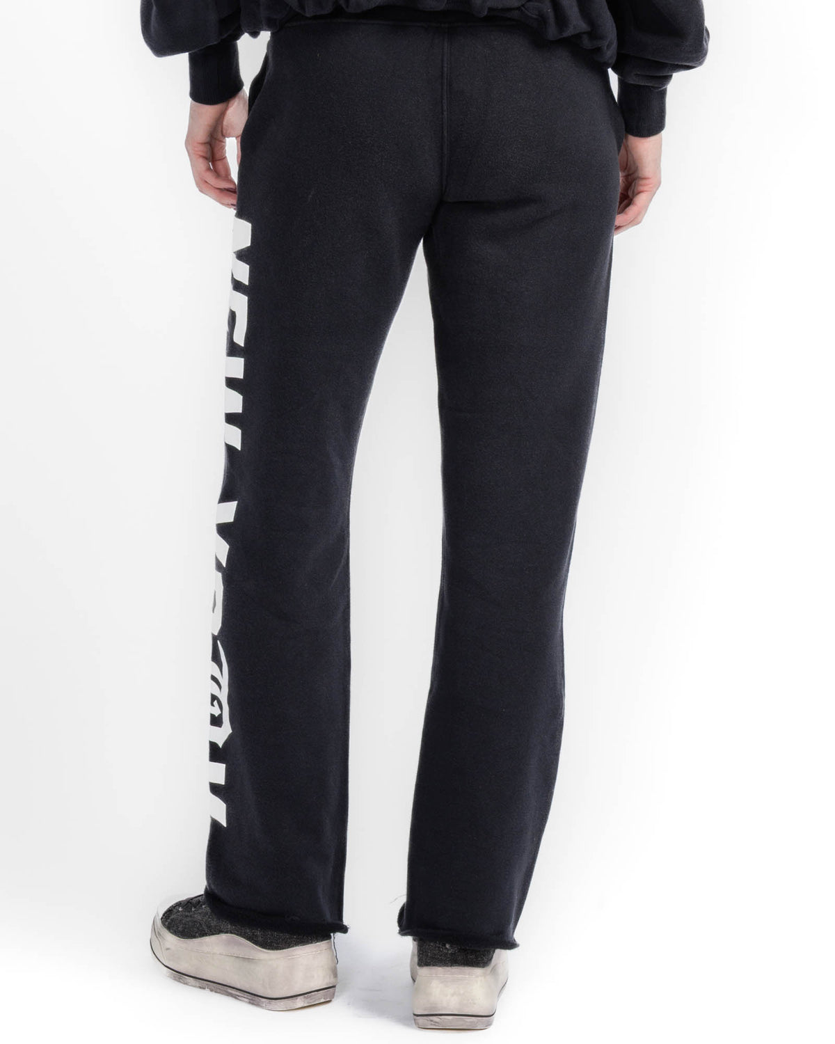 New York 13 Wide Leg Sweatpant