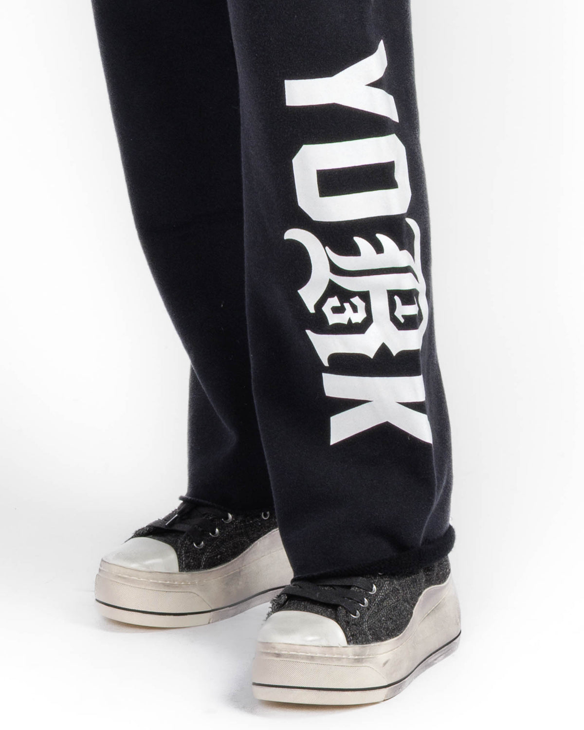 New York 13 Wide Leg Sweatpant