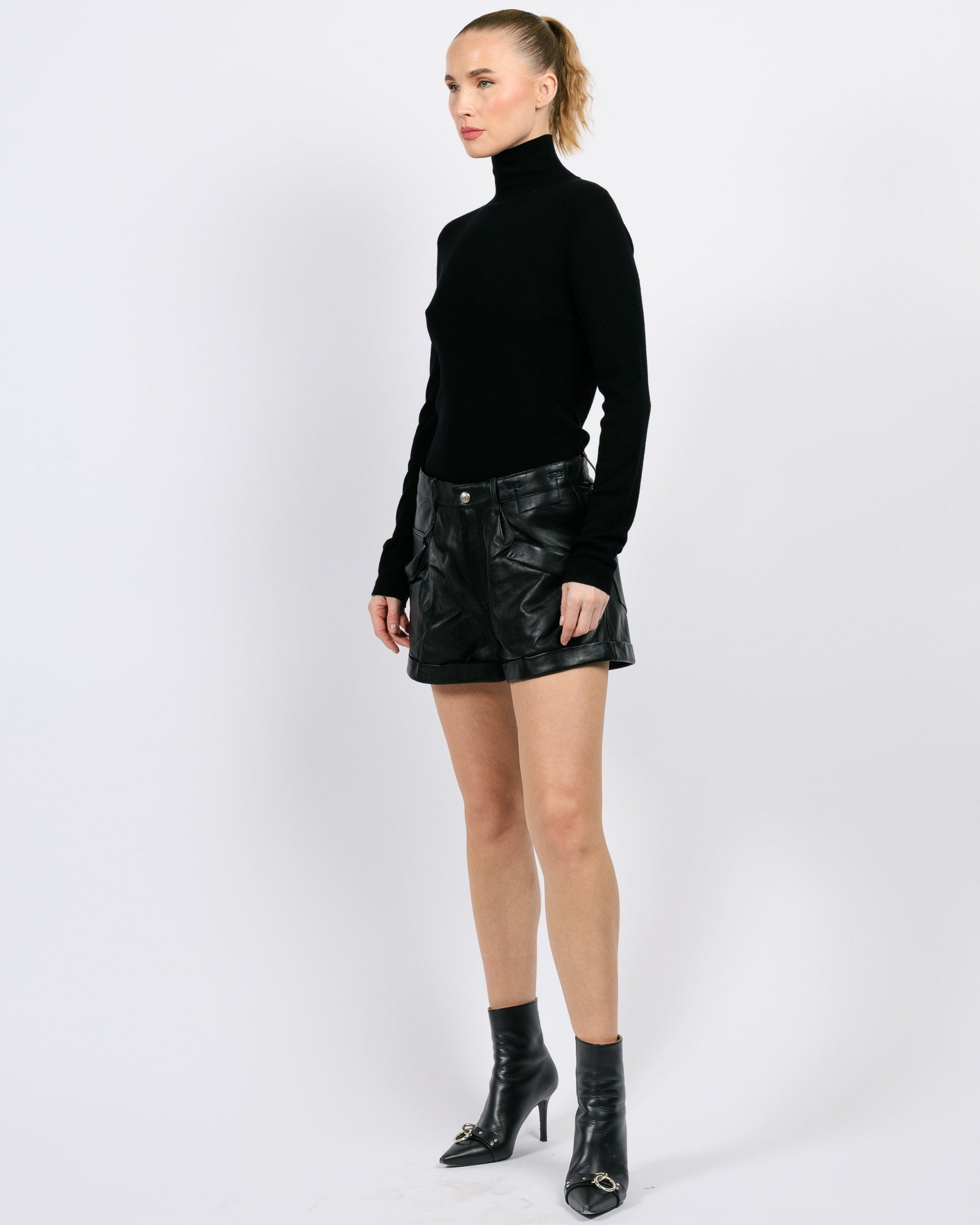 Short à pochette en cuir