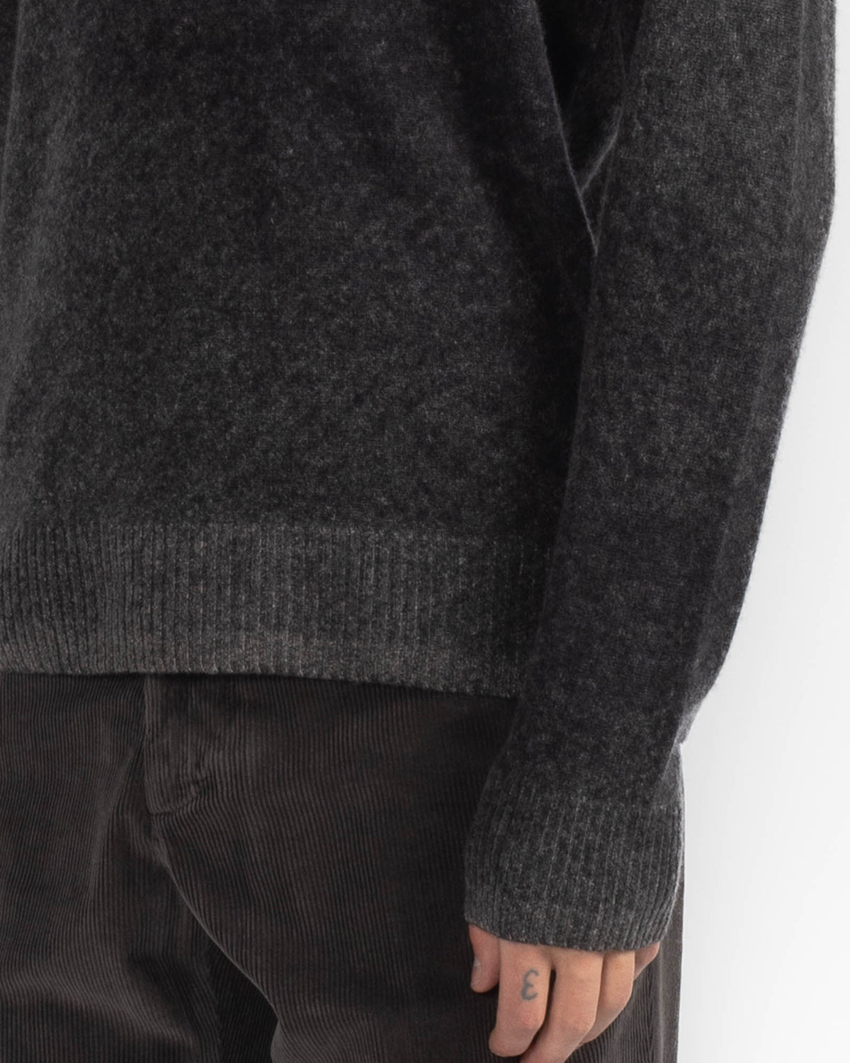 Ink Reverse Seam Top