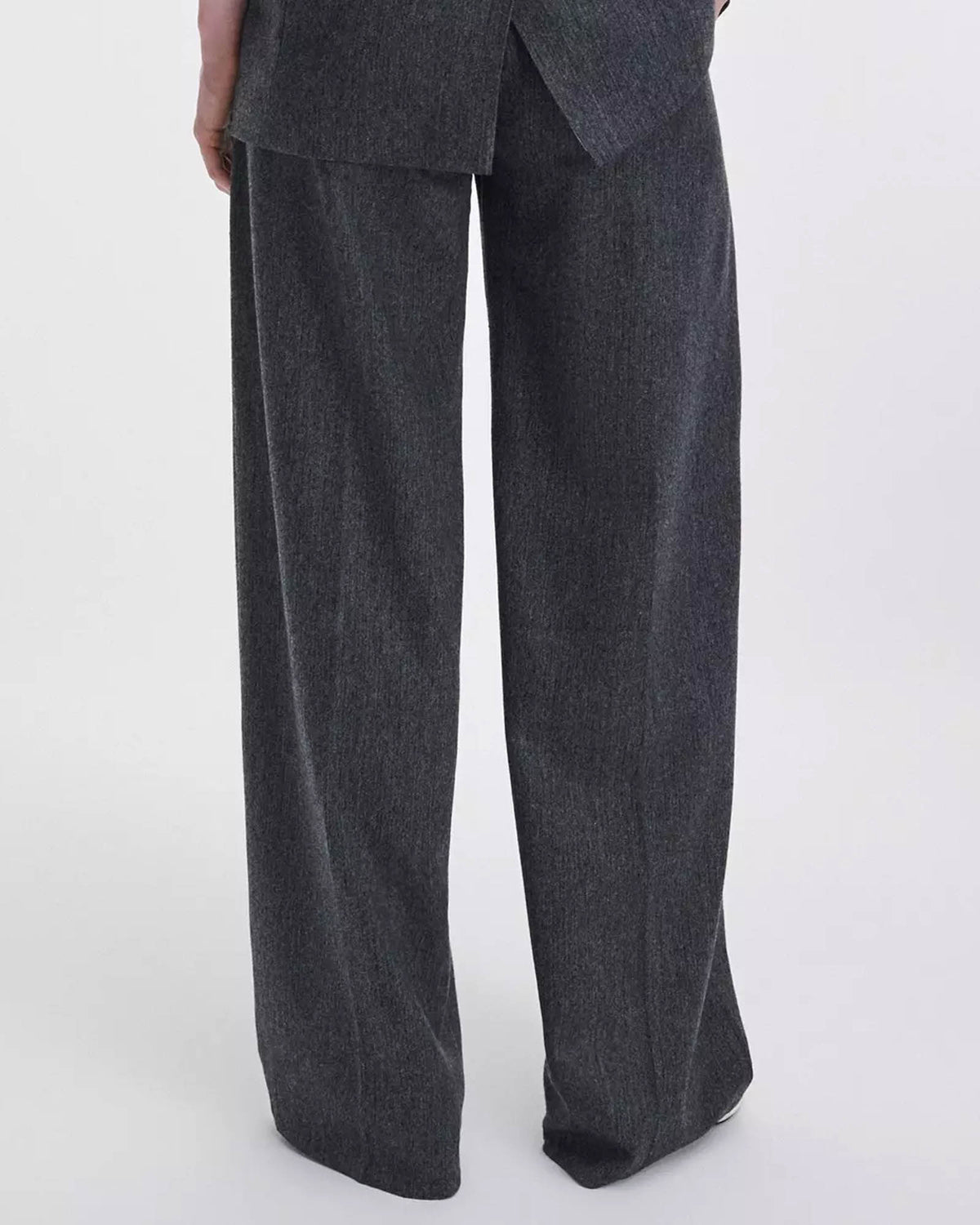 Lawrence Pant