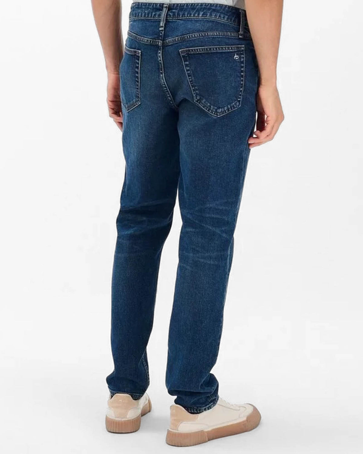 Fit 3 Authentic Jeans