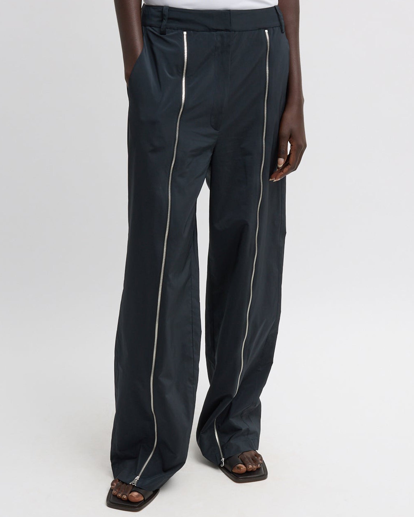 Nylon Zipper Trouser