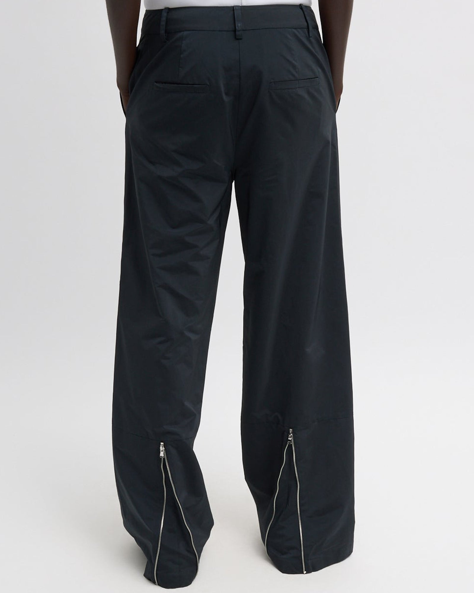 Nylon Zipper Trouser
