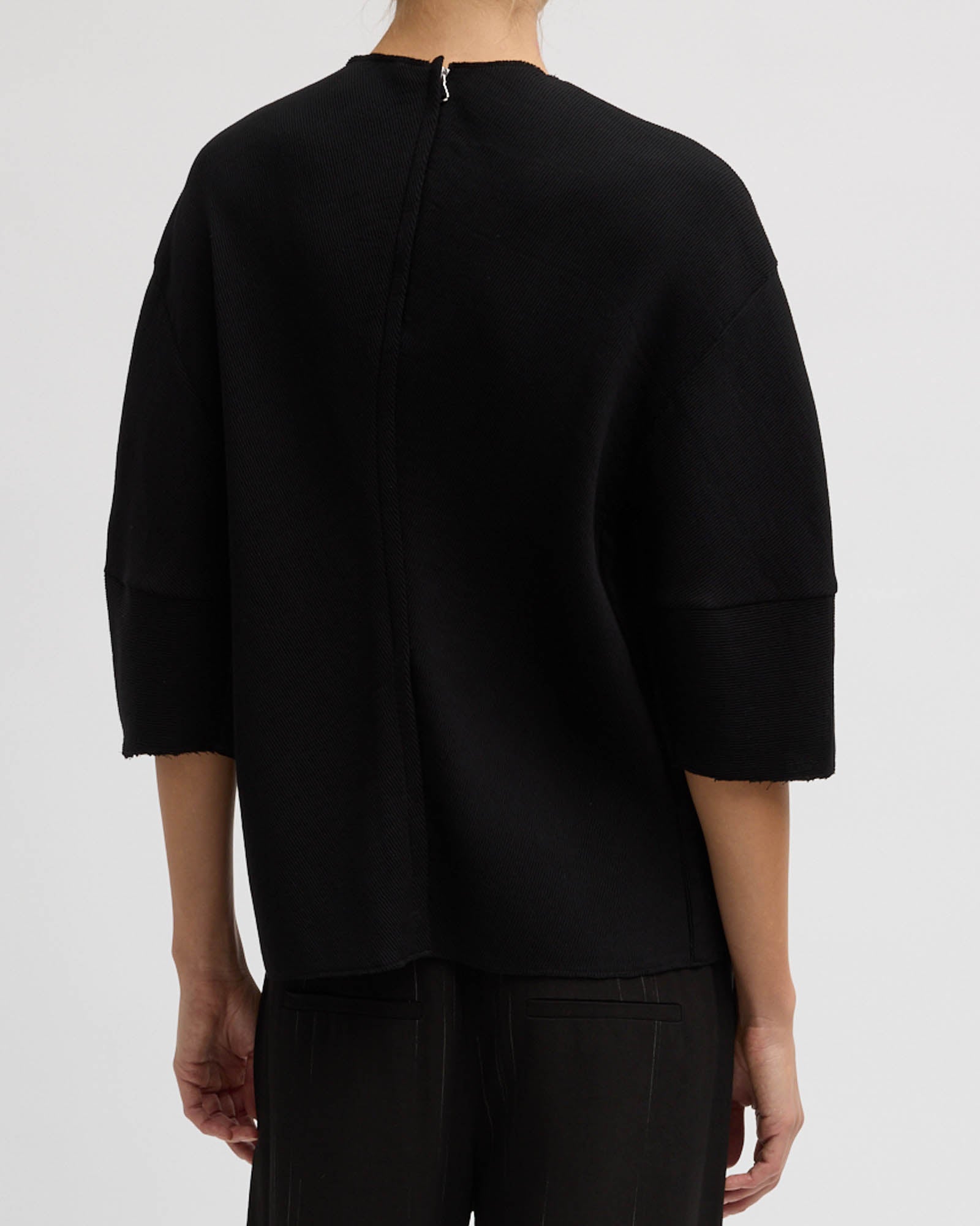 Hinge Short Sleeve