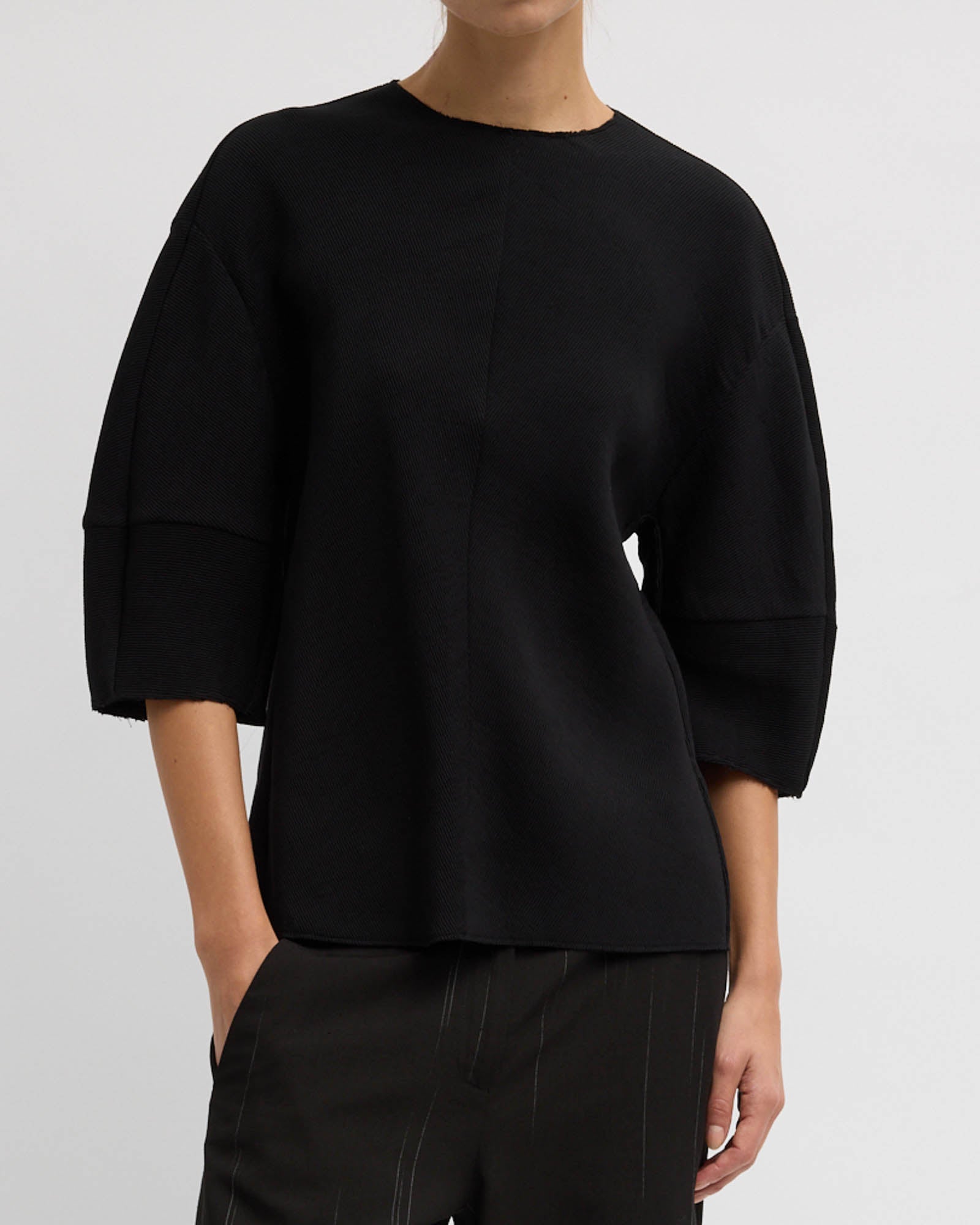 Hinge Short Sleeve
