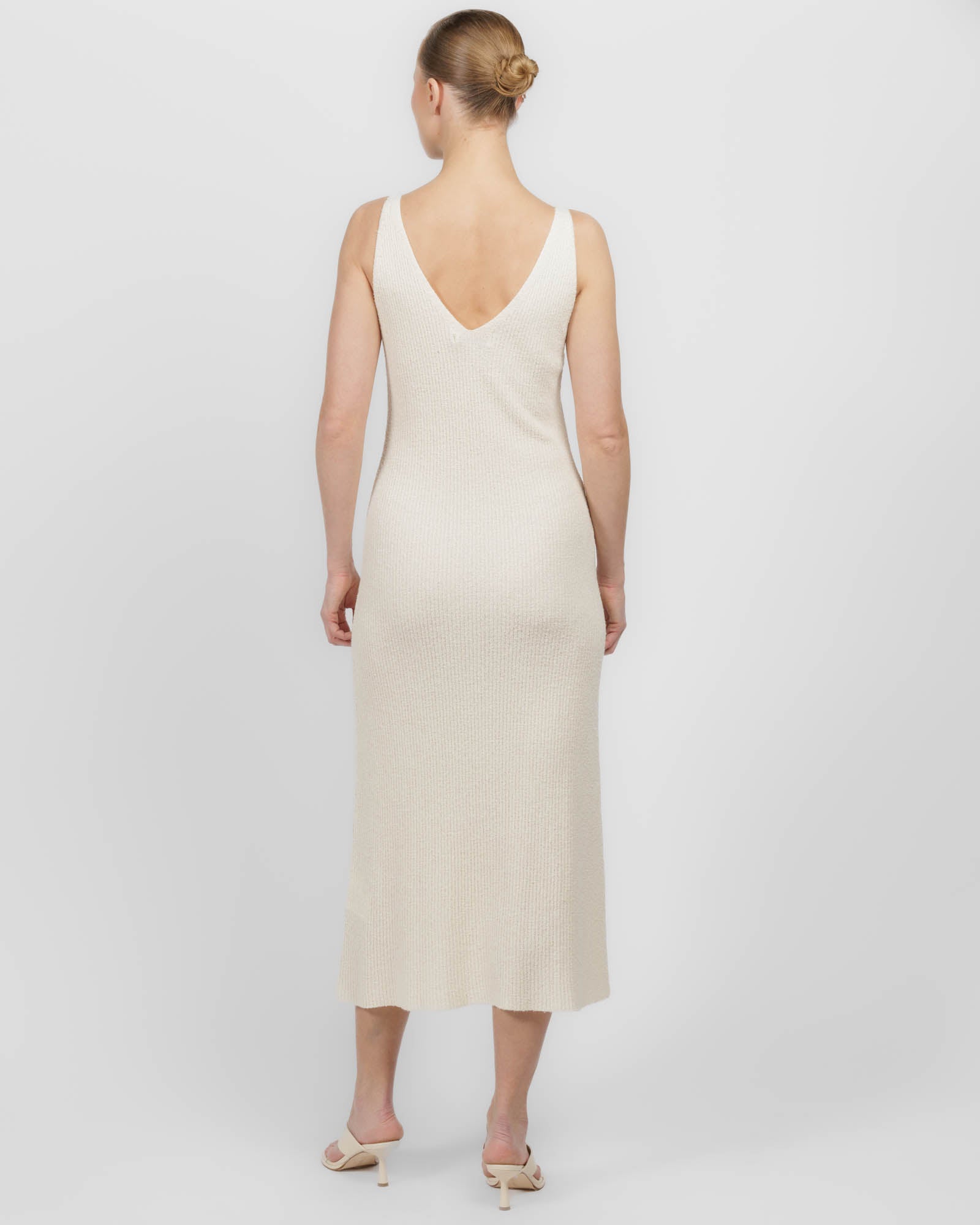 Gaura Dress