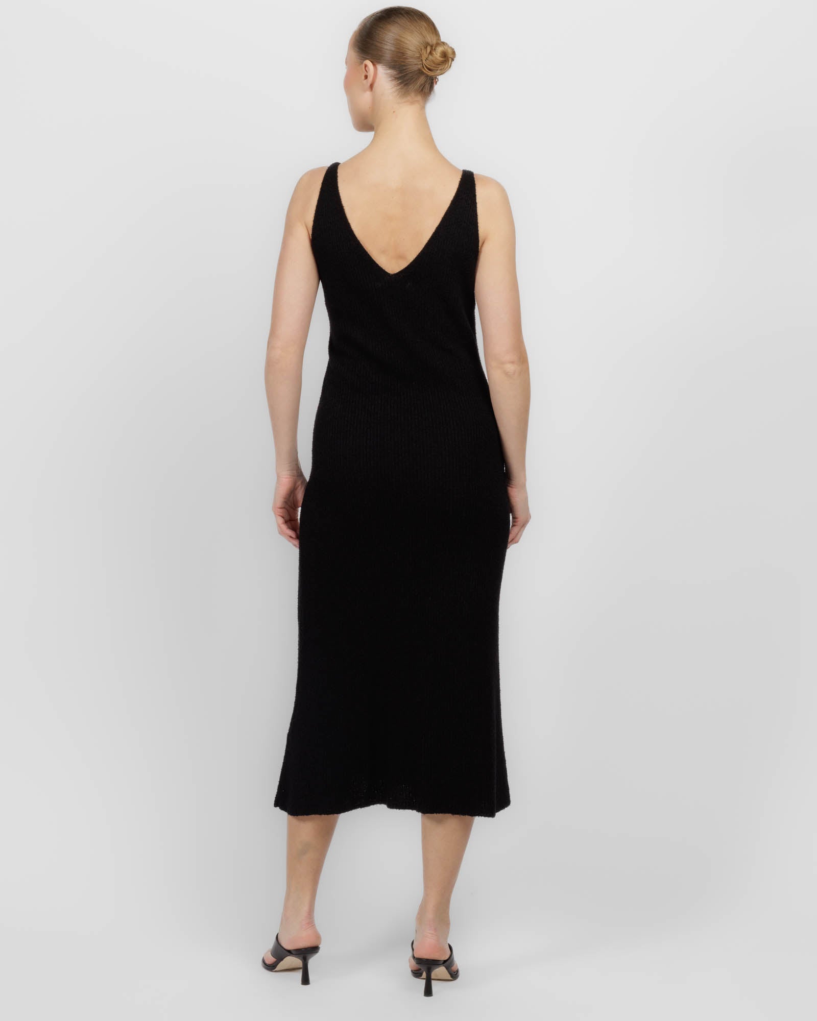 Gaura Dress