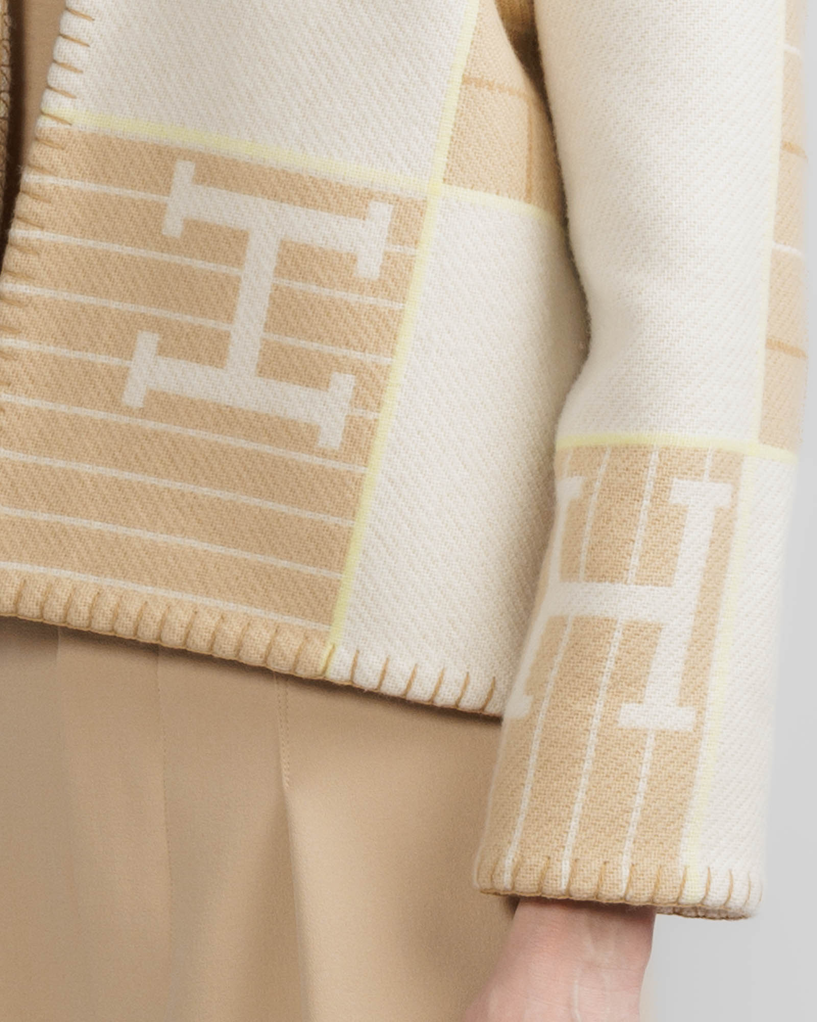 Sandy Grid Jacket