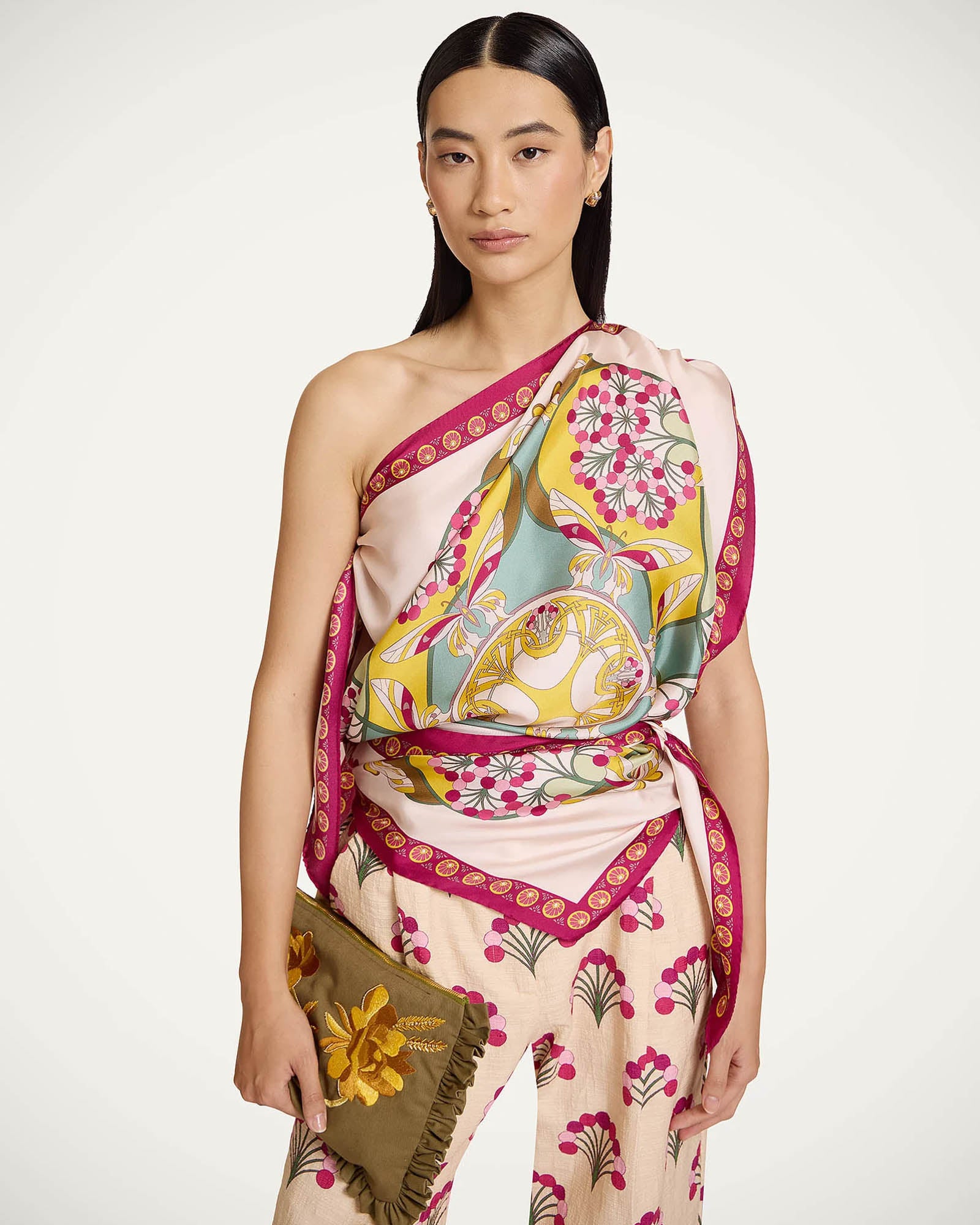 Full On Foulard