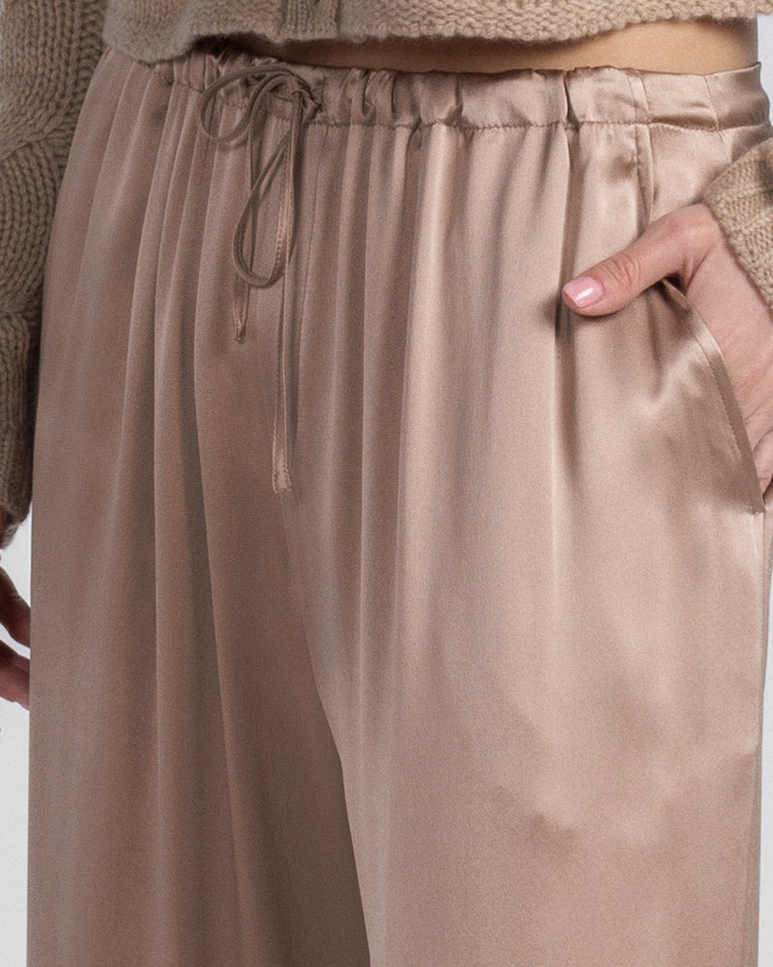 Gemma Pant