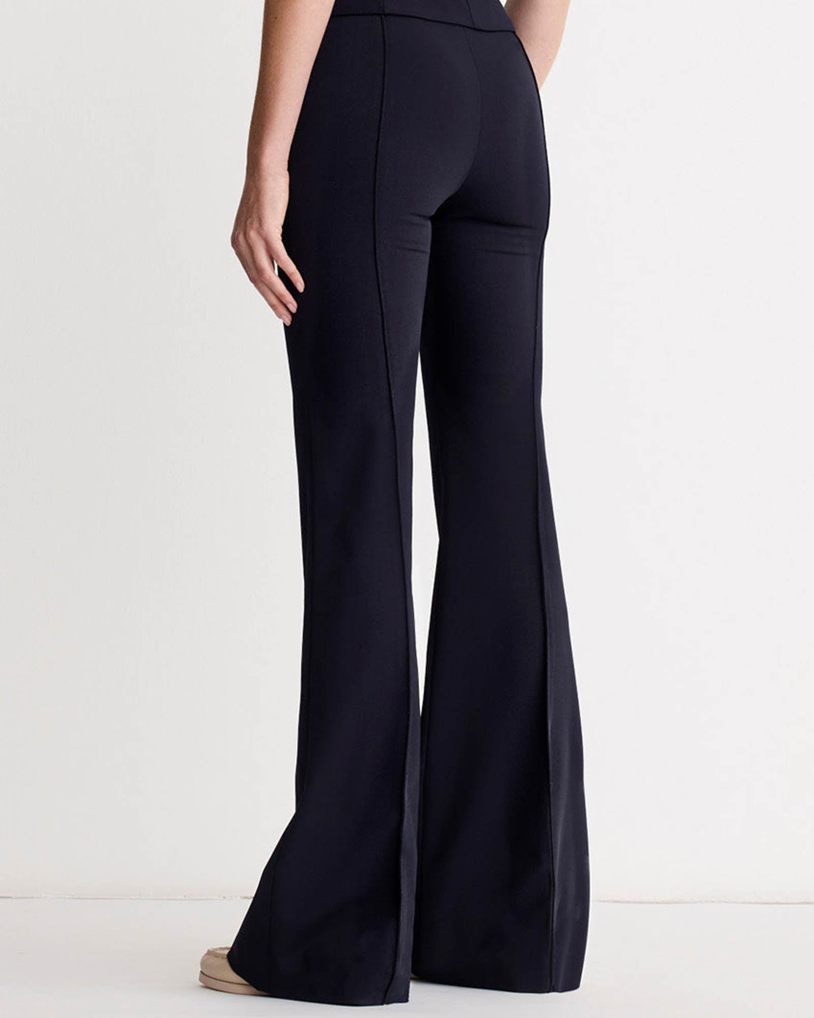 Pintuck Flare Pant