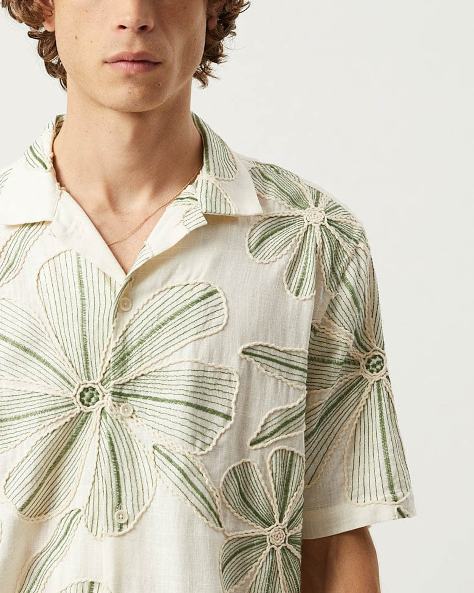Linen Applique Short Sleeve