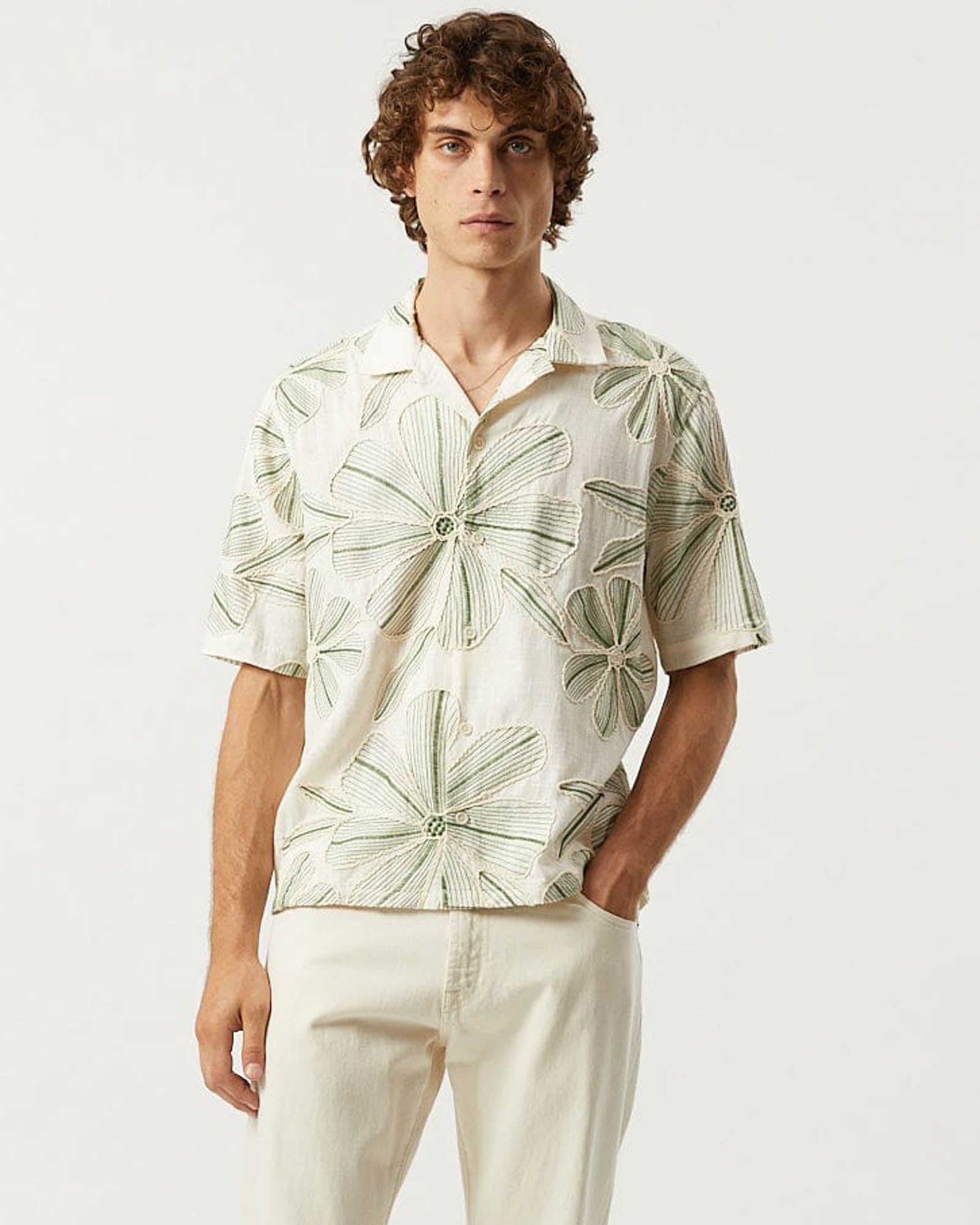 Linen Applique Short Sleeve