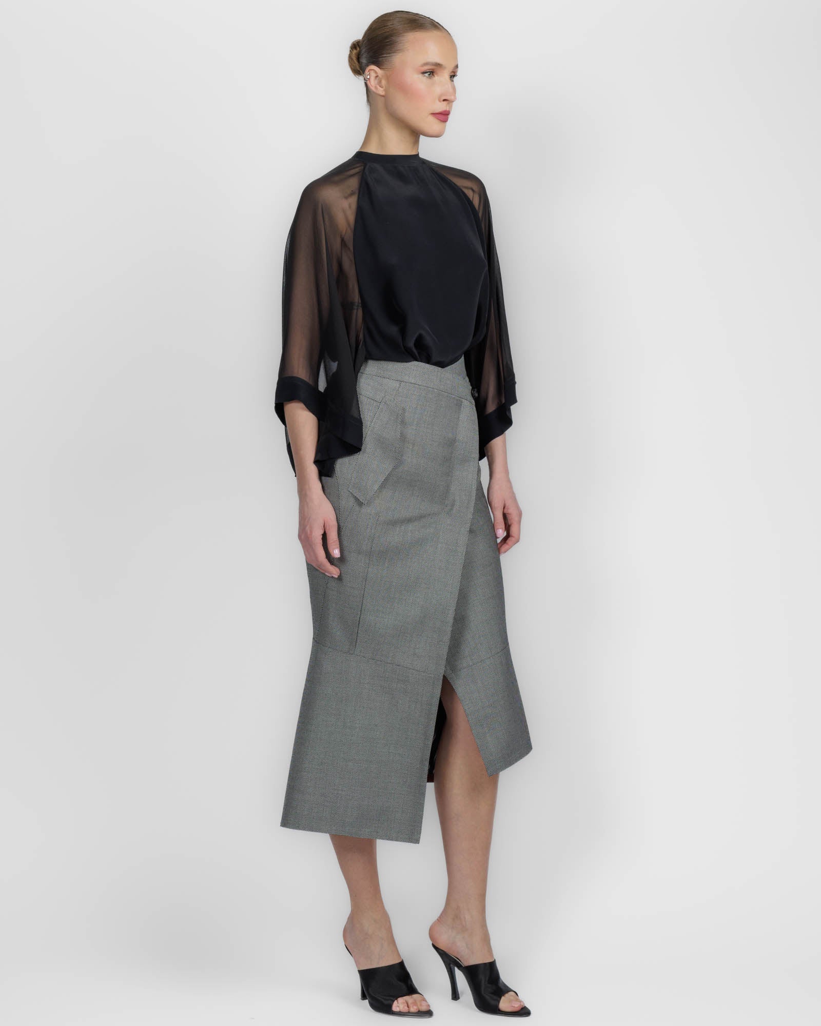 Asymmetrical Tight Skirt