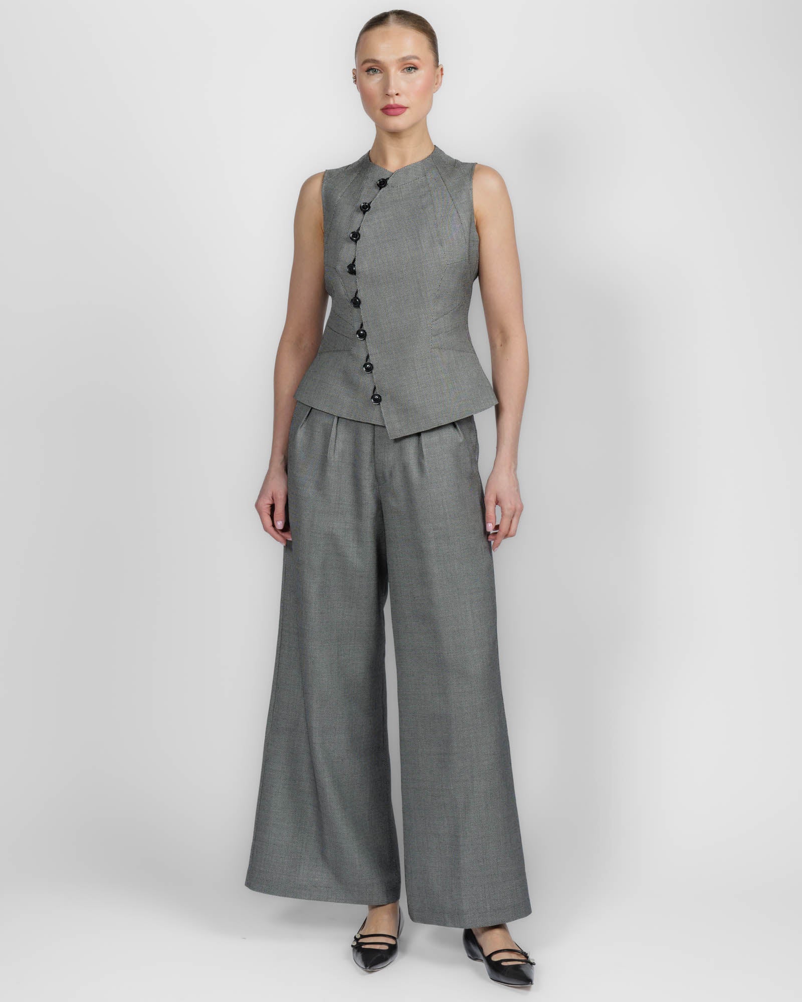 Asymmetrical Hemline Vest