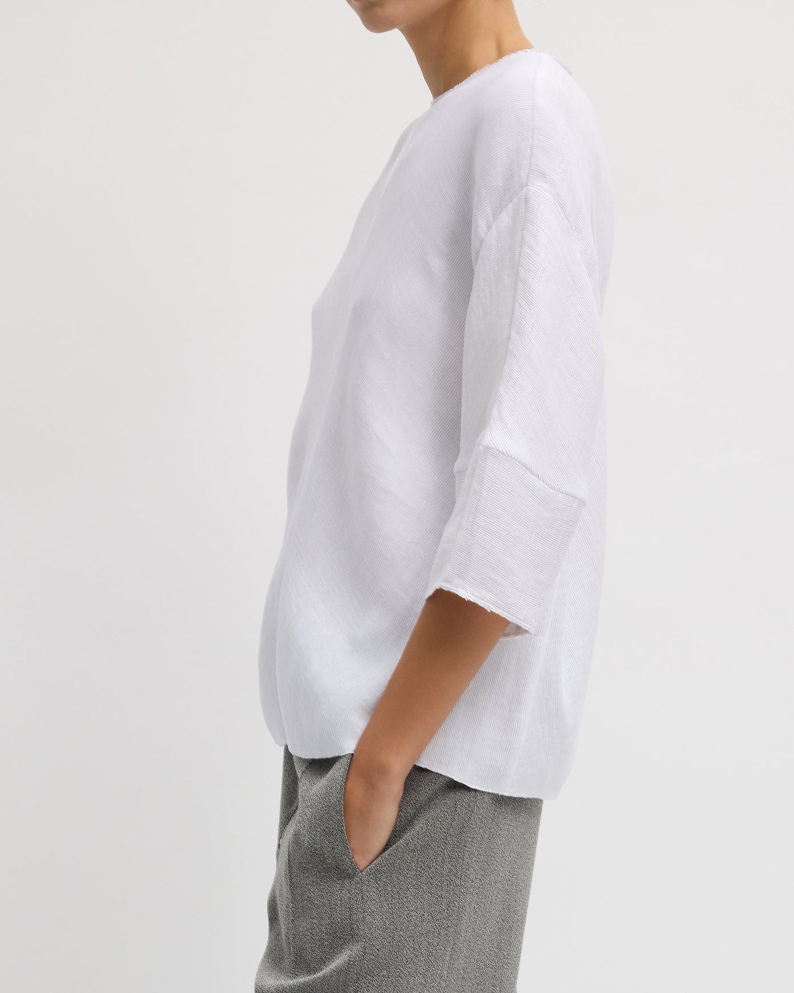 Hinge Short Sleeve