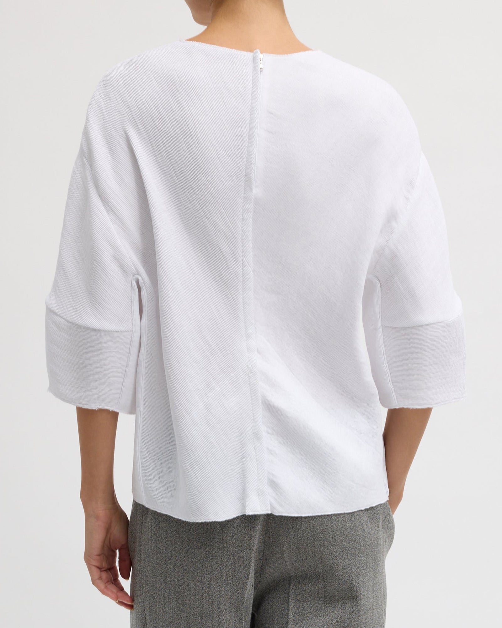 Hinge Short Sleeve