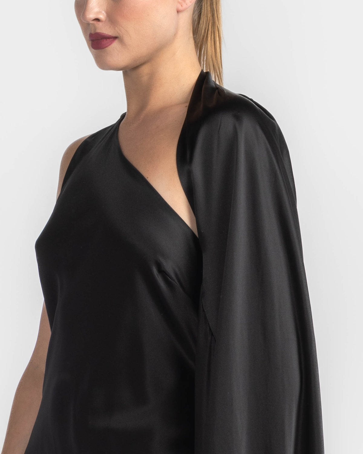 Drop One Shoulder Dress