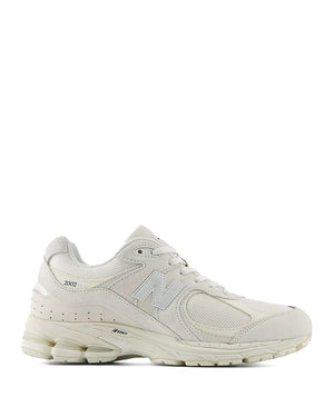 2002R Sneakers