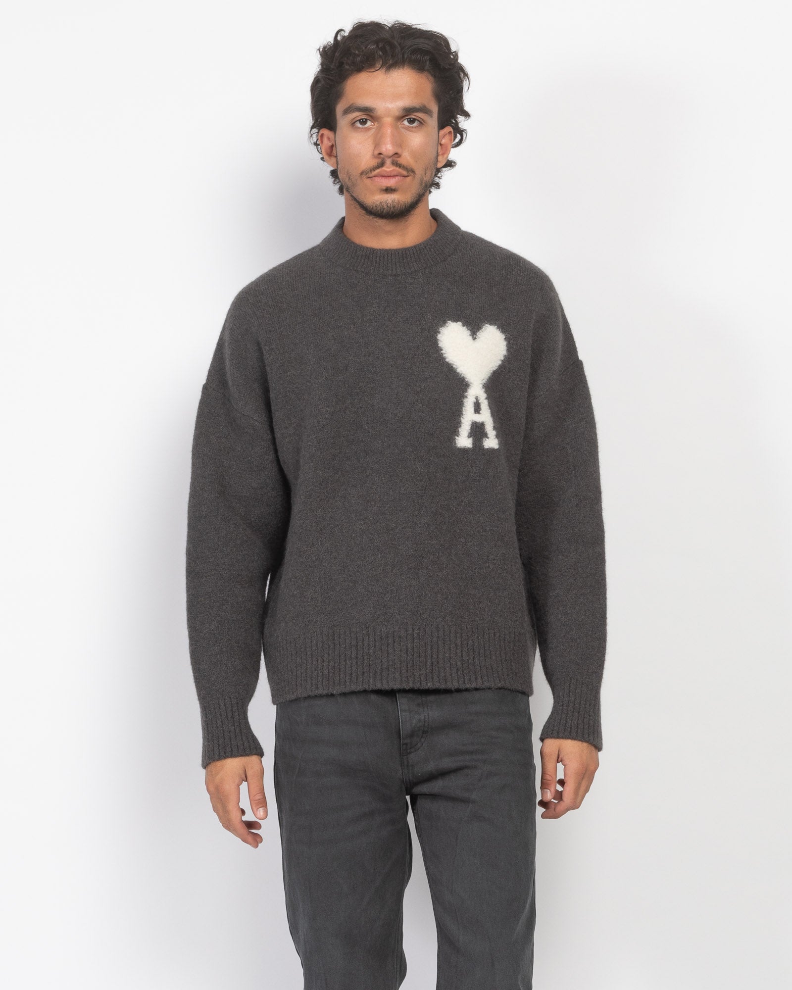 AMI ALEXANDRE MATTIUSSI Off White Ami De Coeur Sweater TNT The New Trend Shop Luxury Fashion High End Designer Brands tntfashion