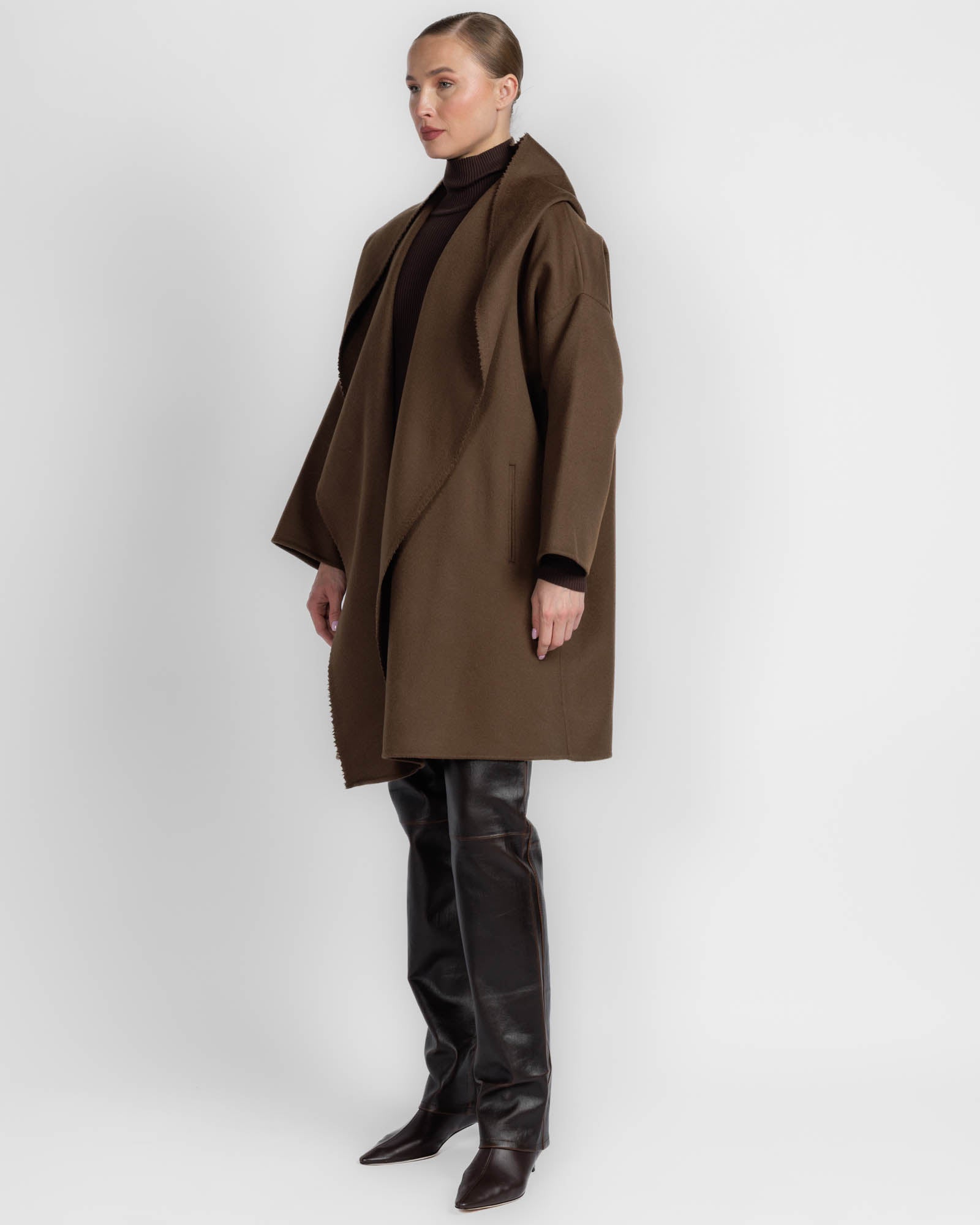 Hooded Coat With Cimossa