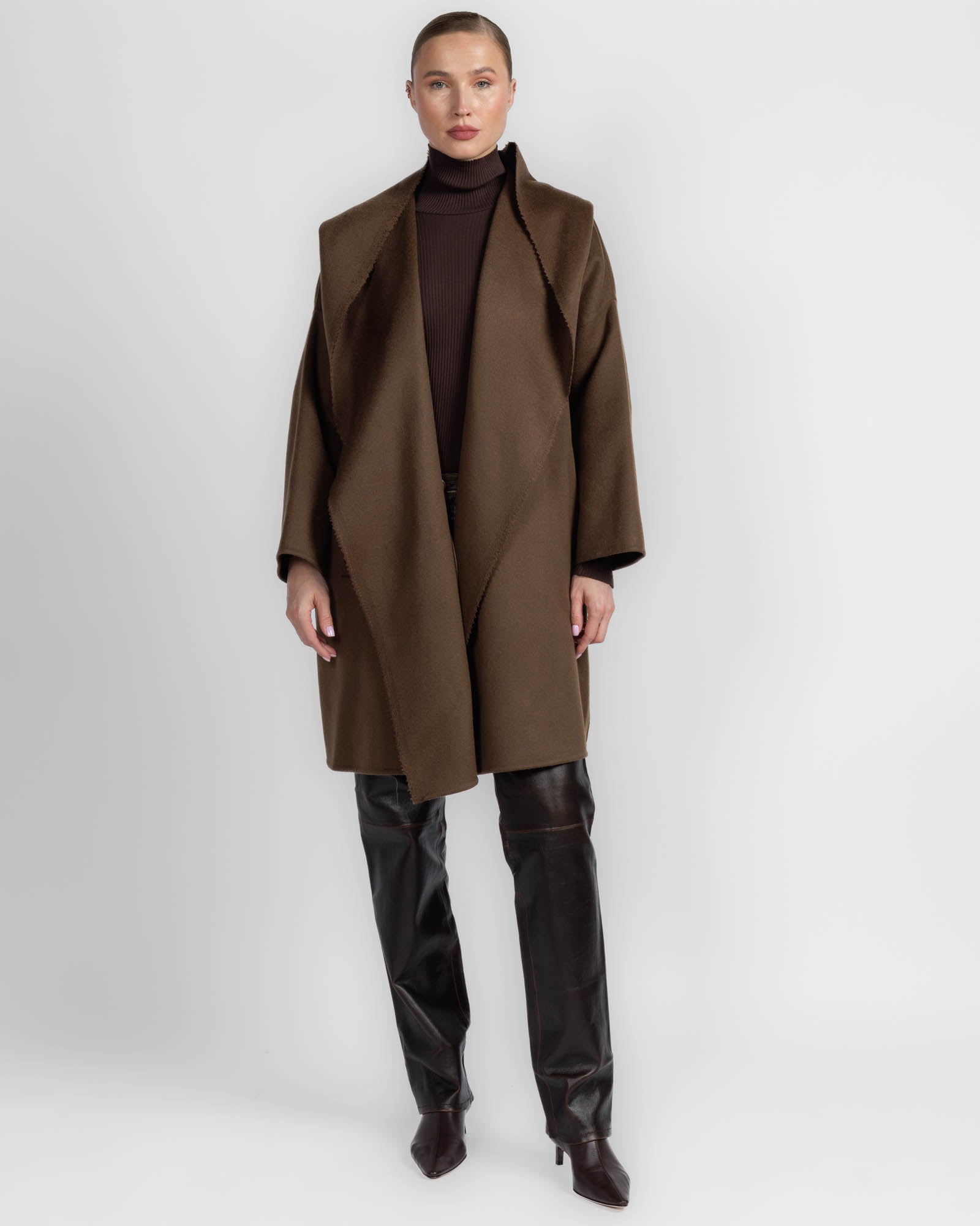 Hooded Coat With Cimossa