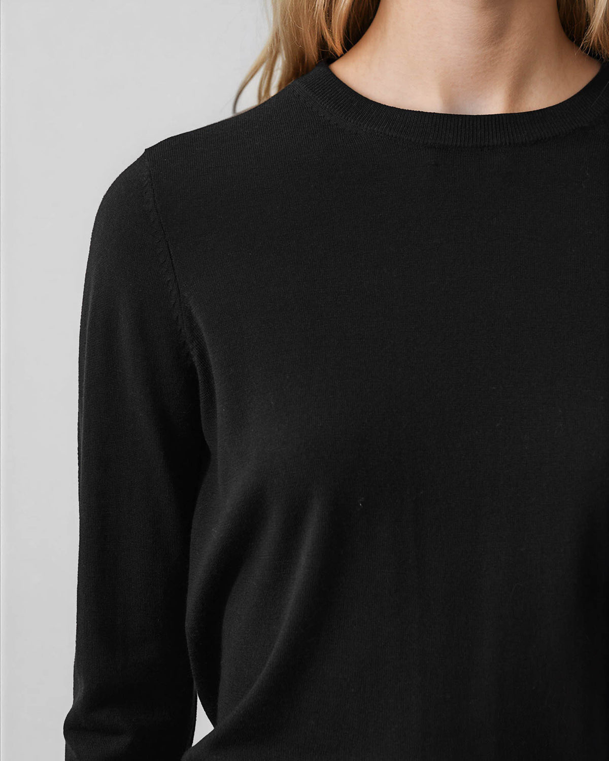 Long Sleeve Classic Crewneck