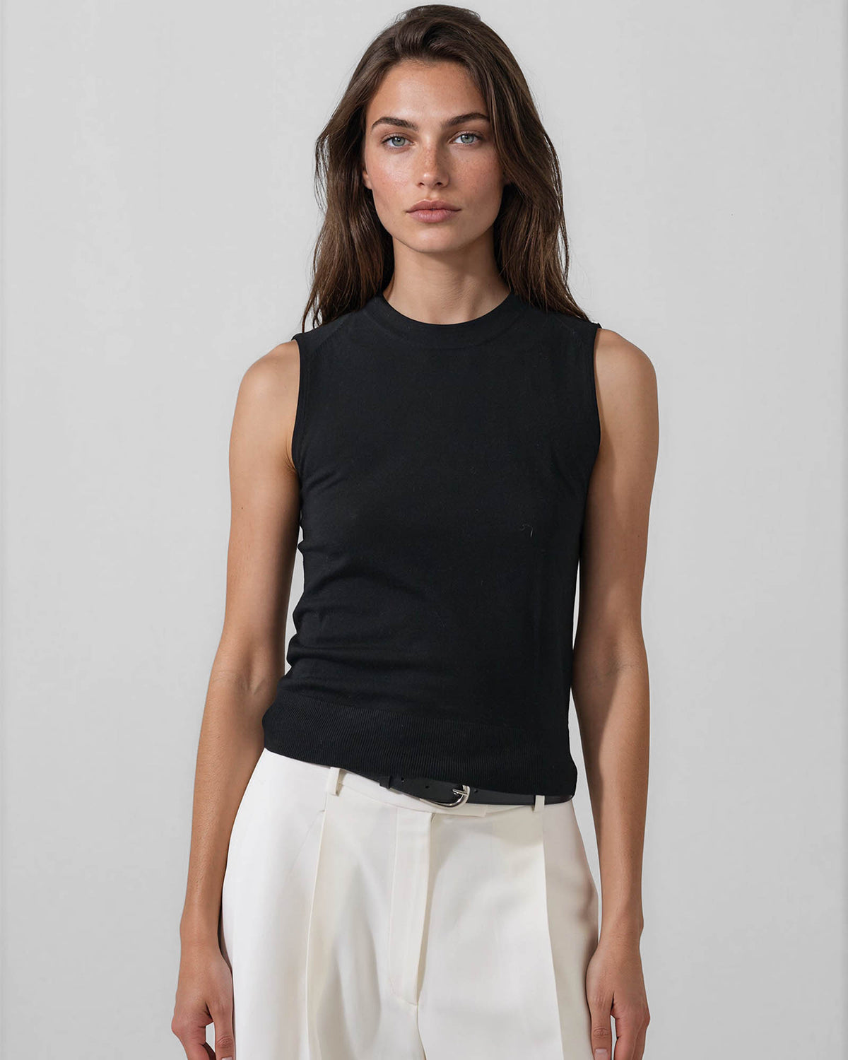 Sleeveless High Crewneck Tank