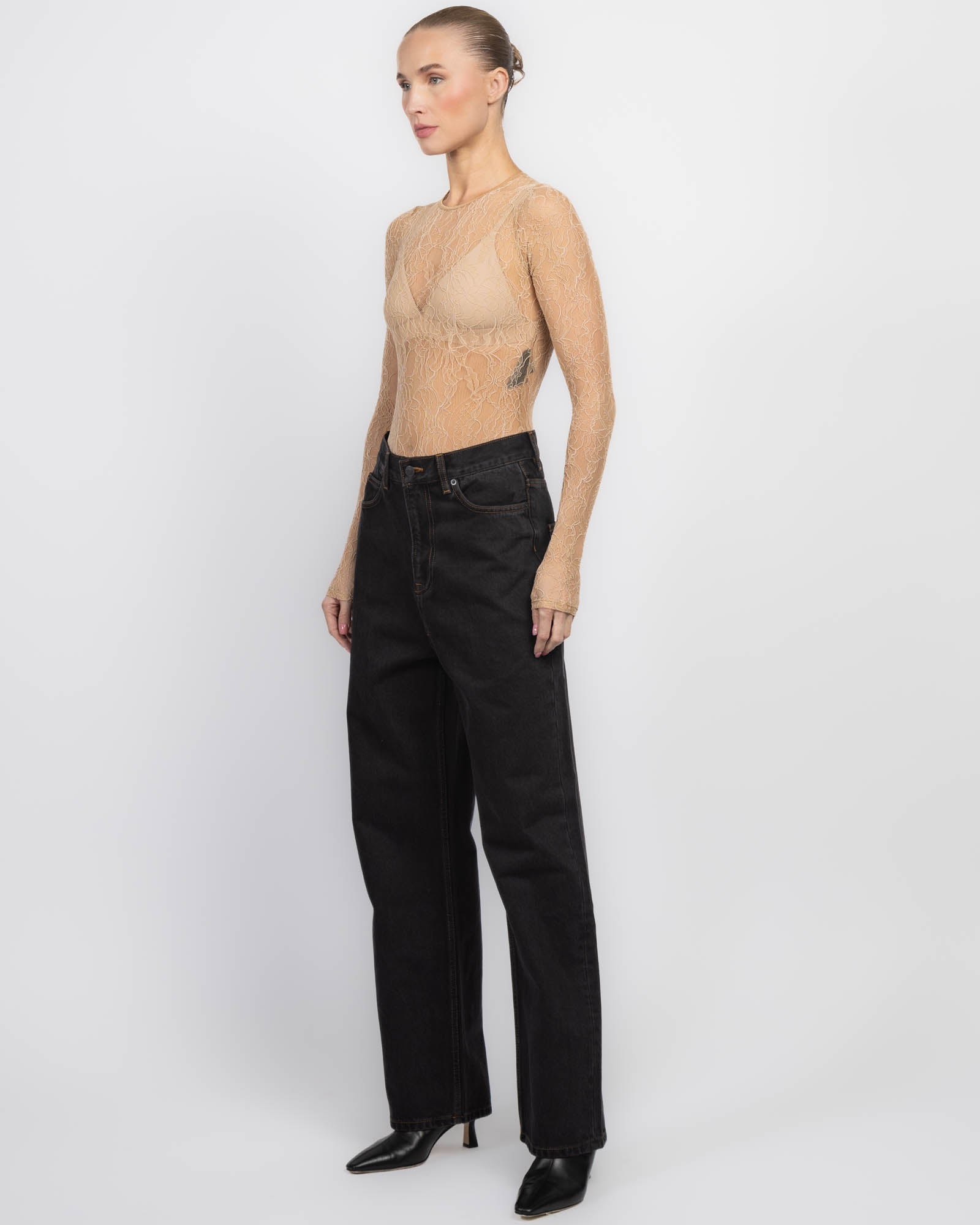 Low Rise Jeans