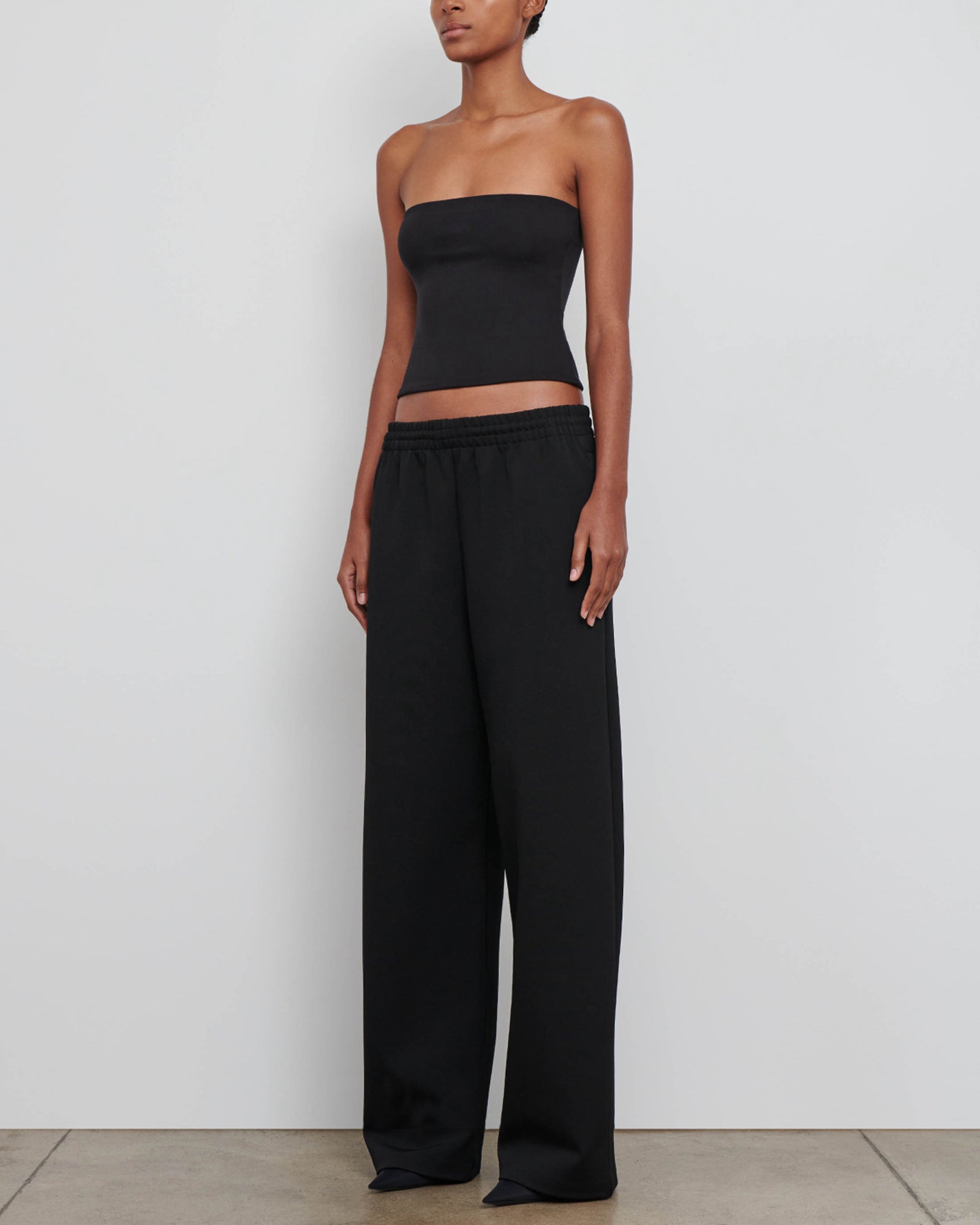 はるぽん様　TRAINING TRACK RIBBED PANTS 240014 W2104R15-BLACK_865199_2.jpg?v=