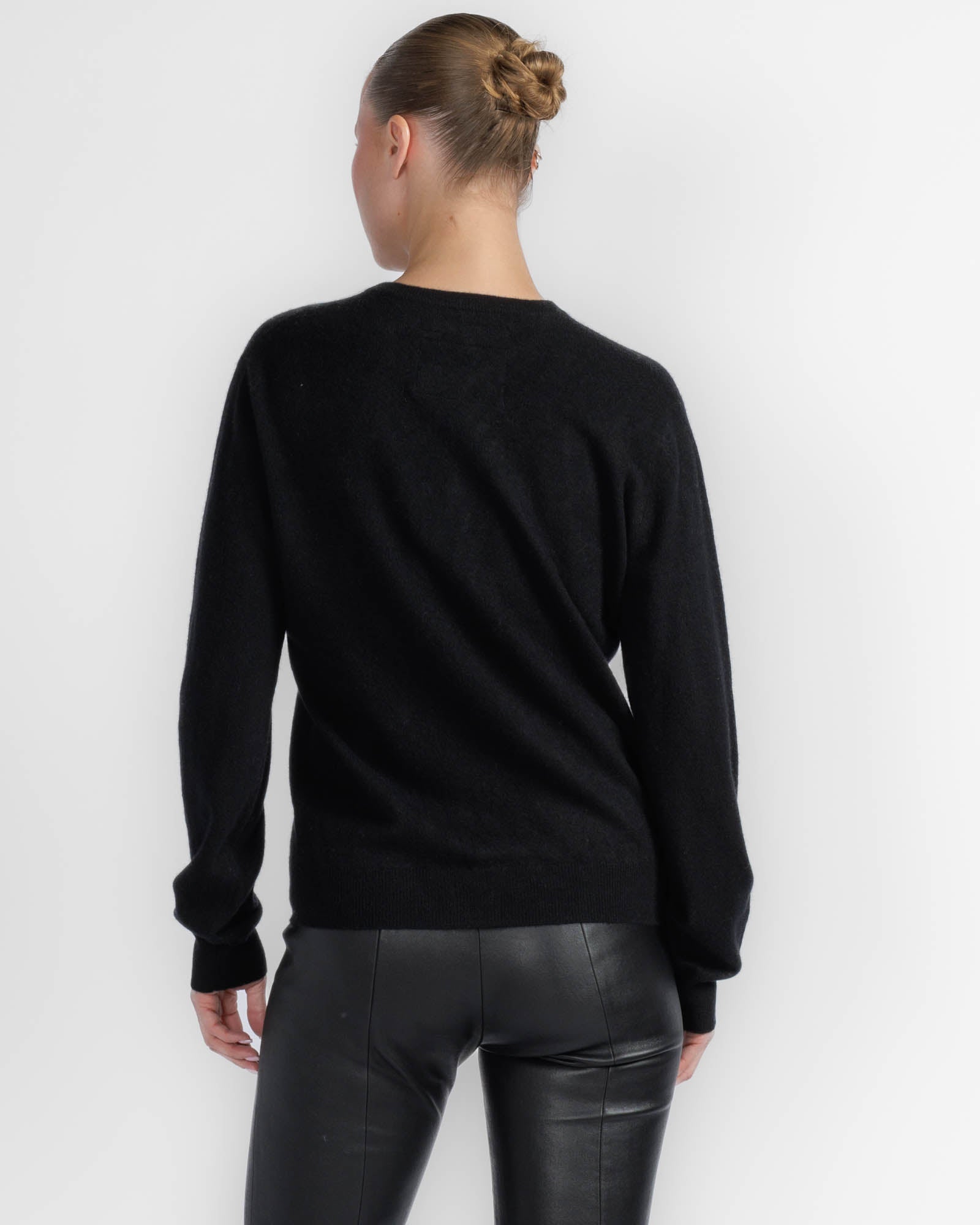 R-Neck Sweater