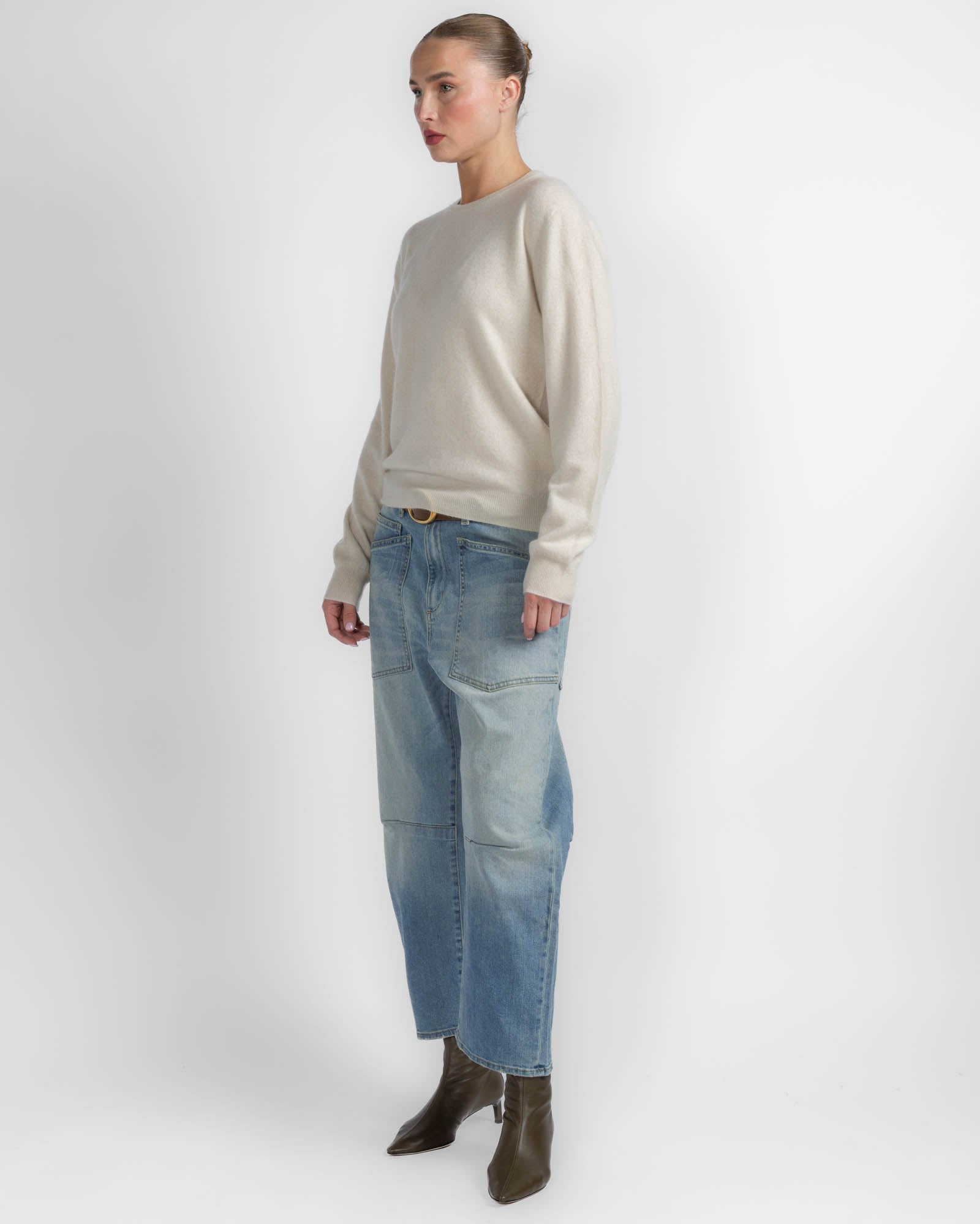 R-Neck Sweater