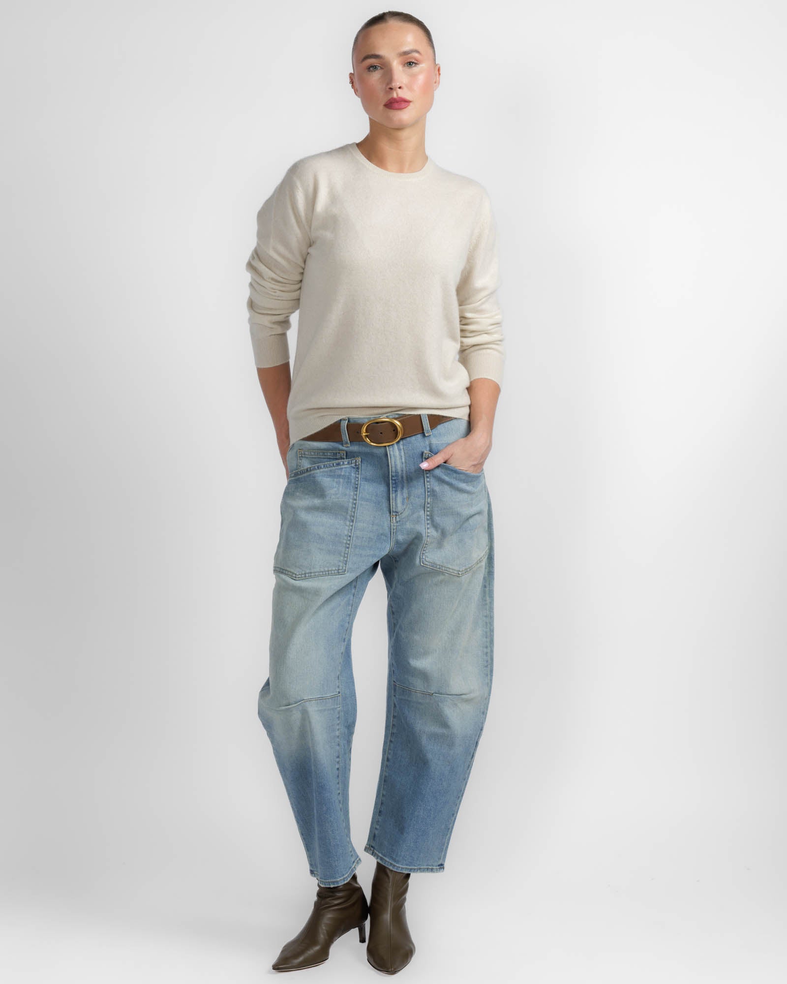 R-Neck Sweater