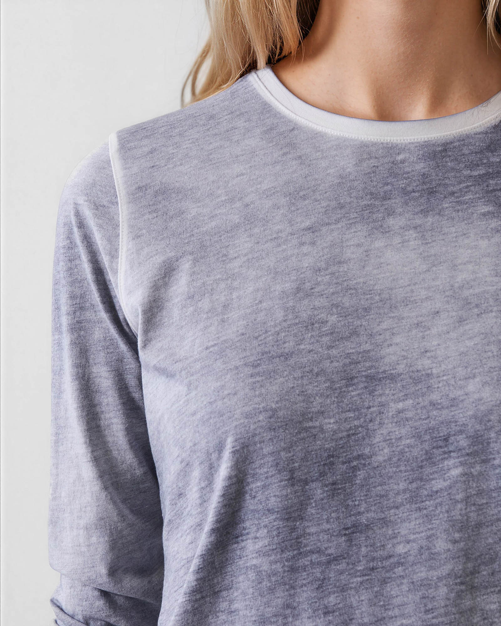 Reverse Spray Crewneck