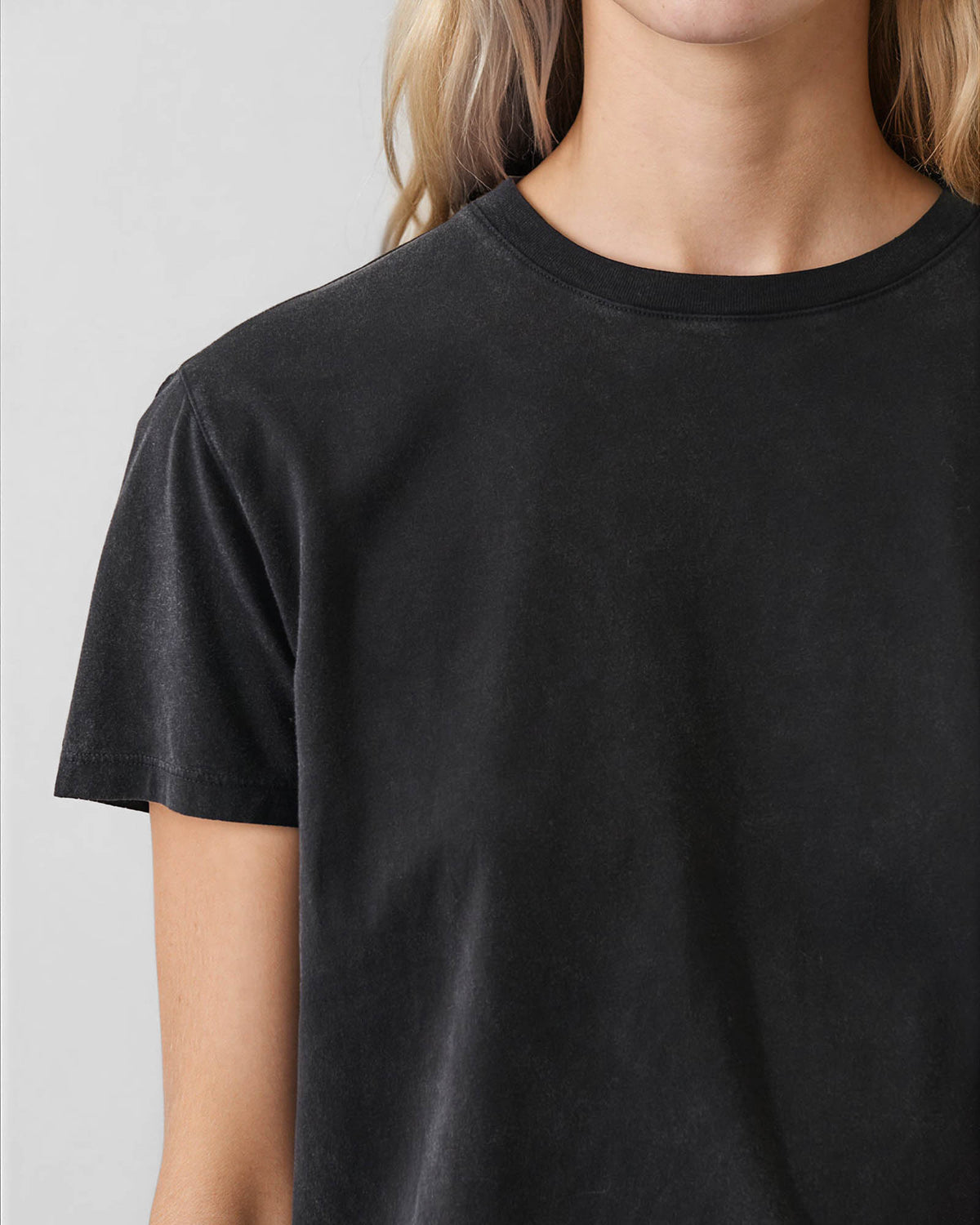 Short Sleeve Bf Croma Crew Neck Tee