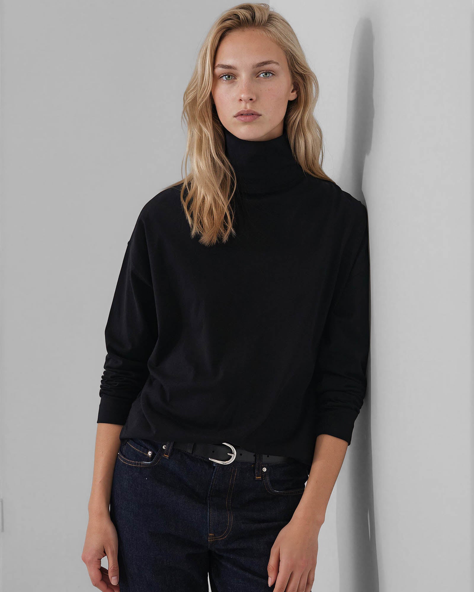 Long Sleeve Oversized Turtleneck