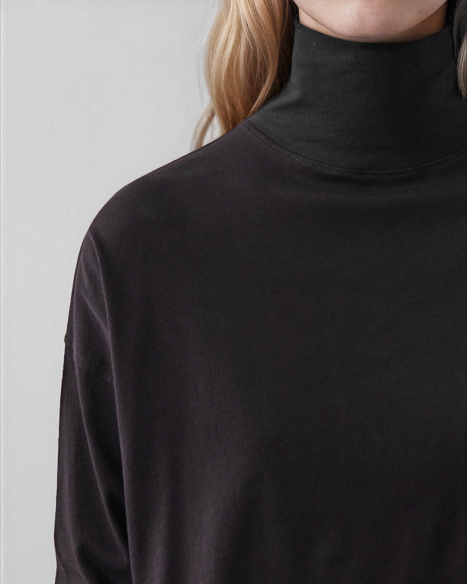 Long Sleeve Oversized Turtleneck