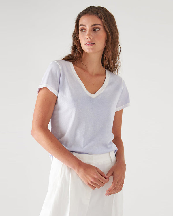 Classic Spray V-Neck Tee