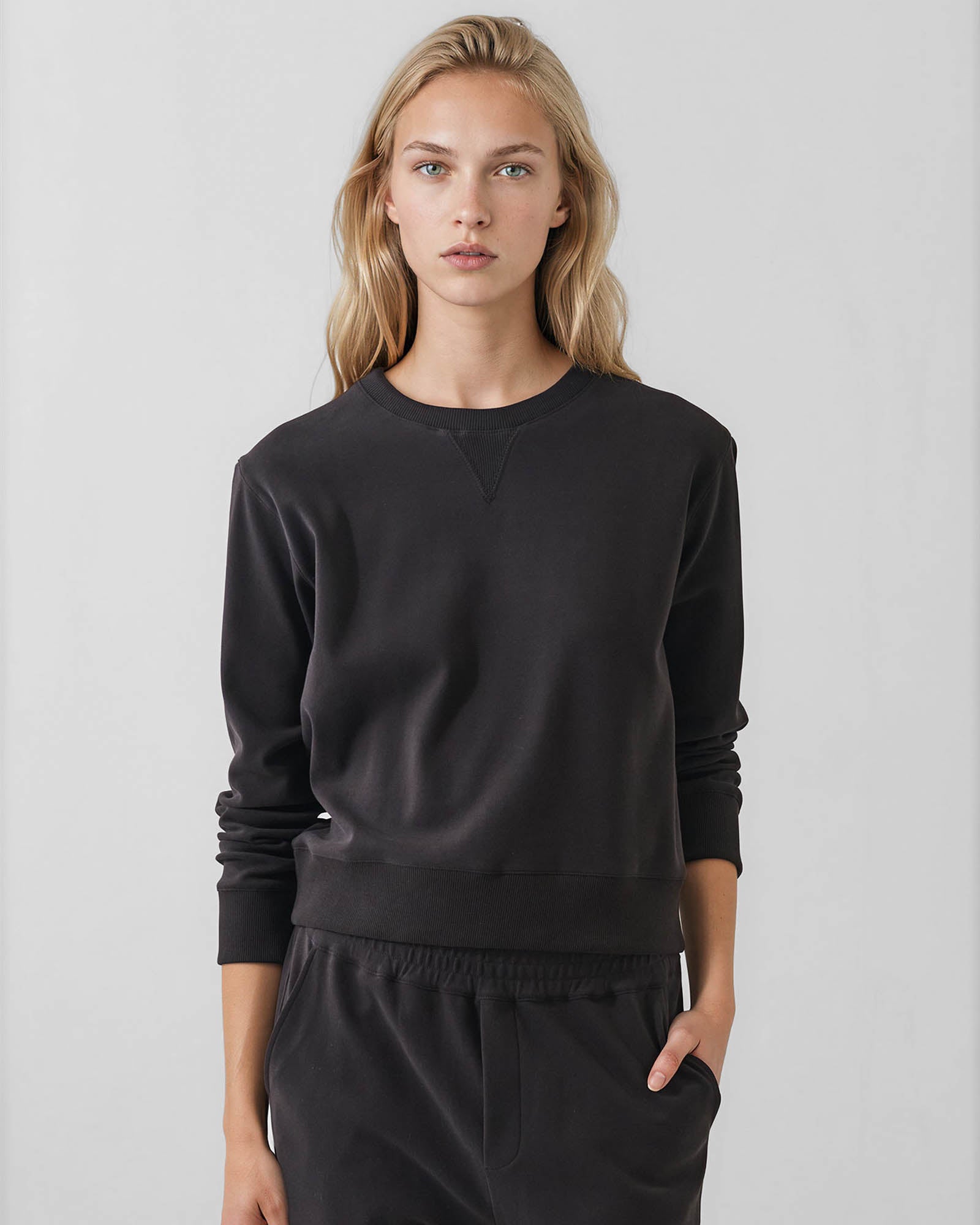 Cropped Sweatshirt